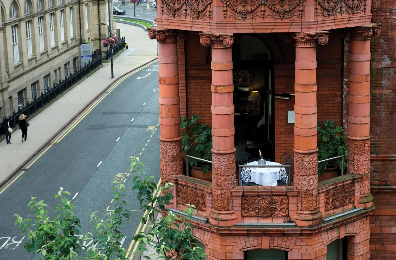 Facade/entrance in Quebecs