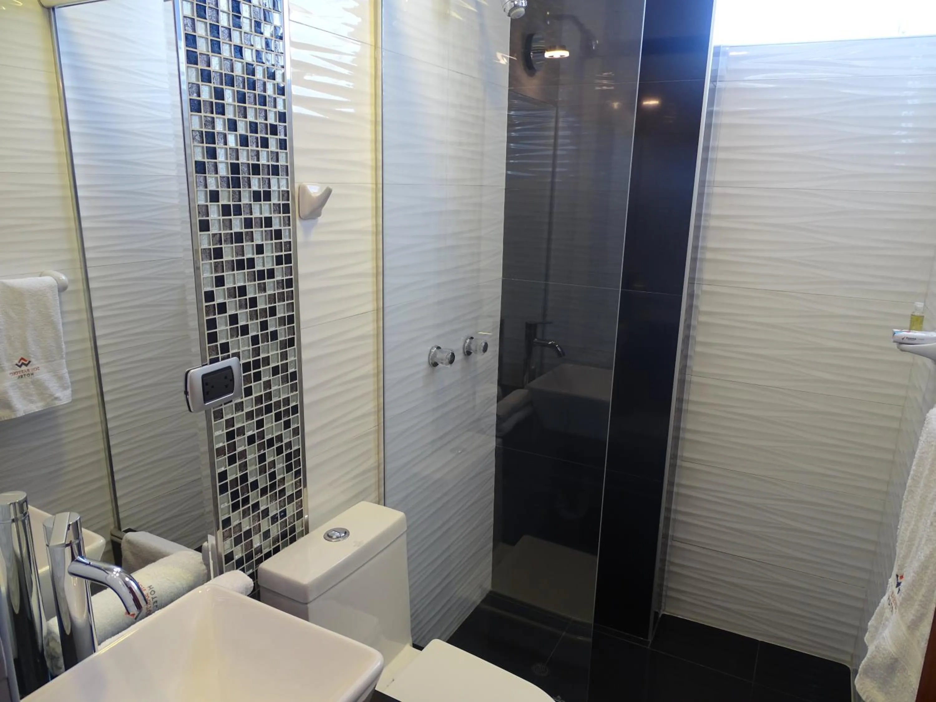 Bathroom in Hotel Don Bartolo