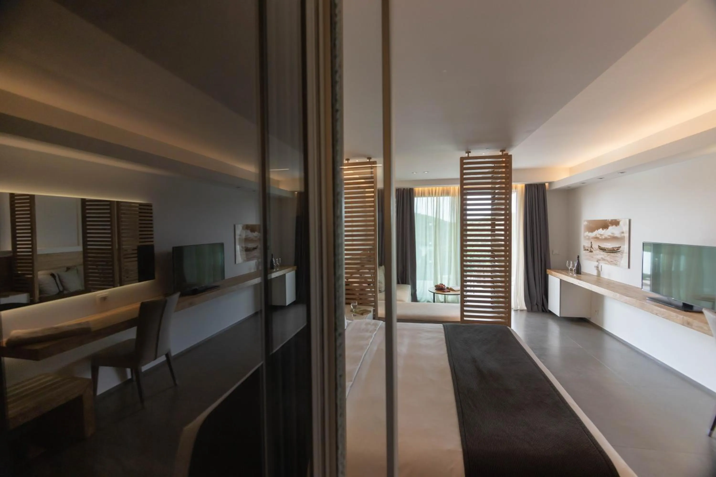 Bed in Movenpick Resort Agios Nikolaos Sivota