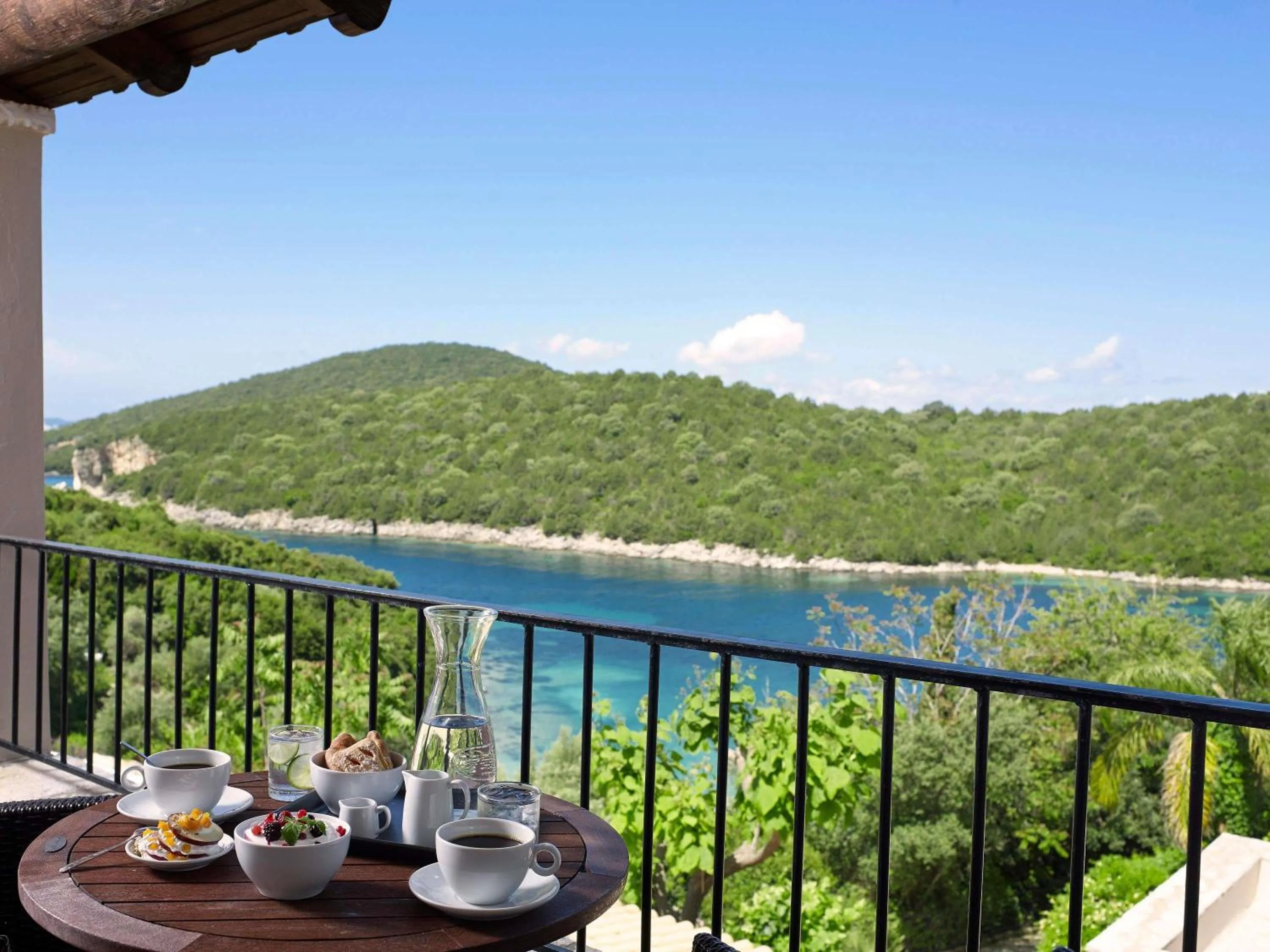 Bedroom in Movenpick Resort Agios Nikolaos Sivota