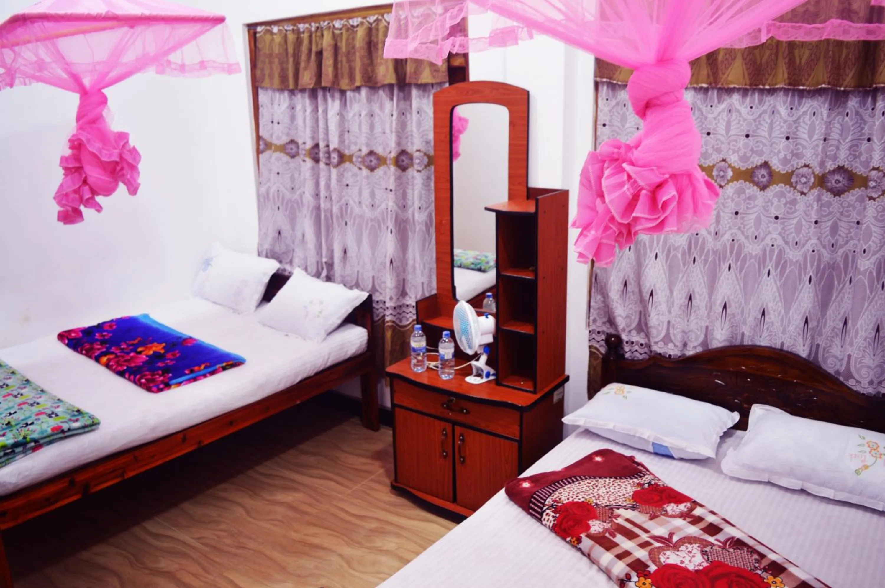 Family Room with Private Bathroom in Subash Hotel