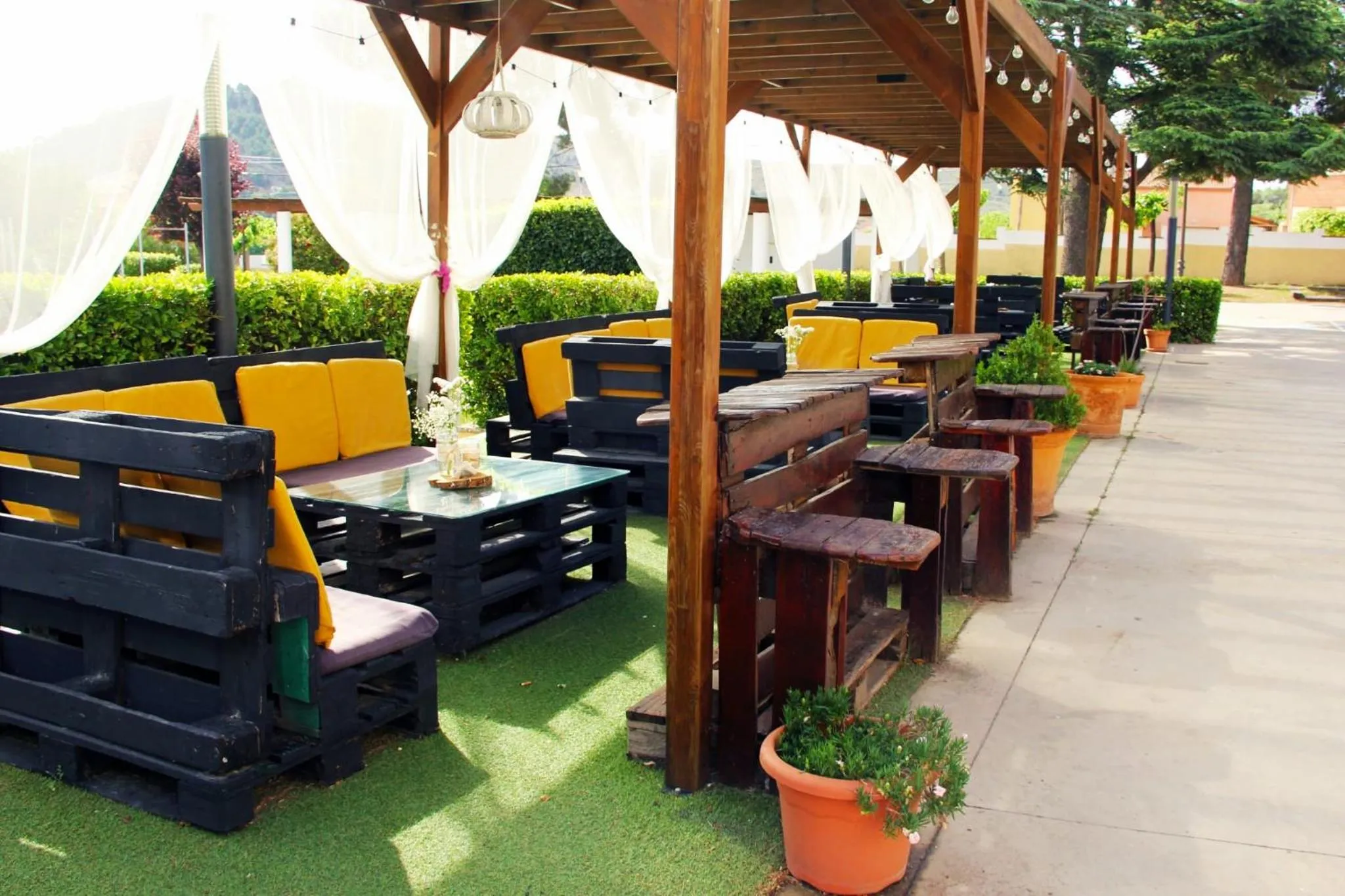 Swimming pool in Hotel Santa Barbara