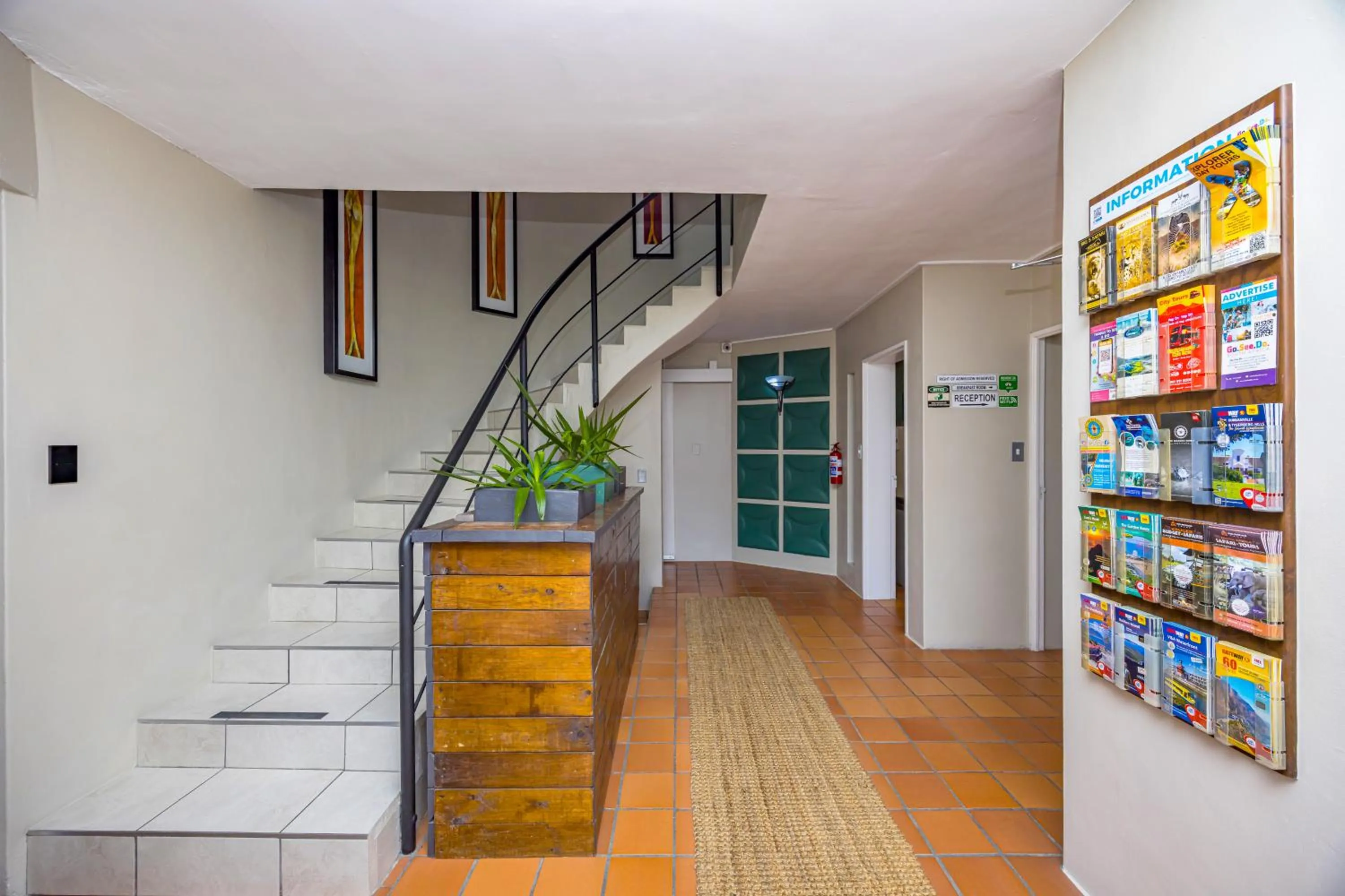 Facade/entrance in Plattekloof Premium Lodge