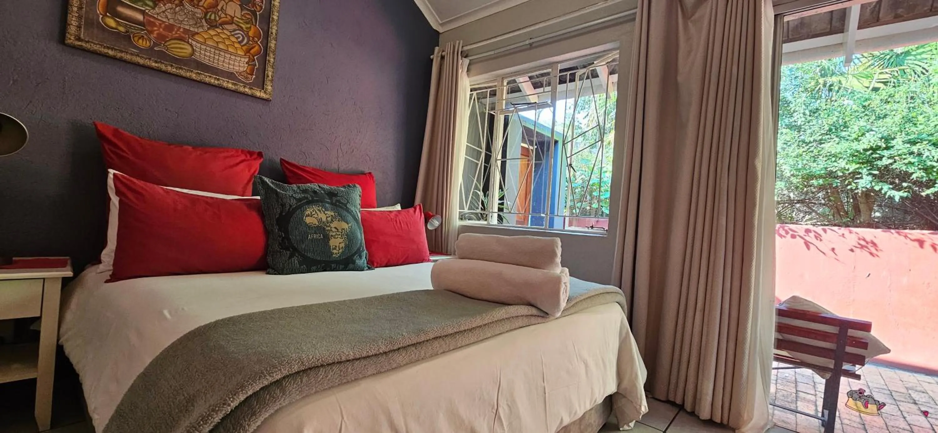 Bedroom, Bed in Old Vic Travellers Inn Nelspruit