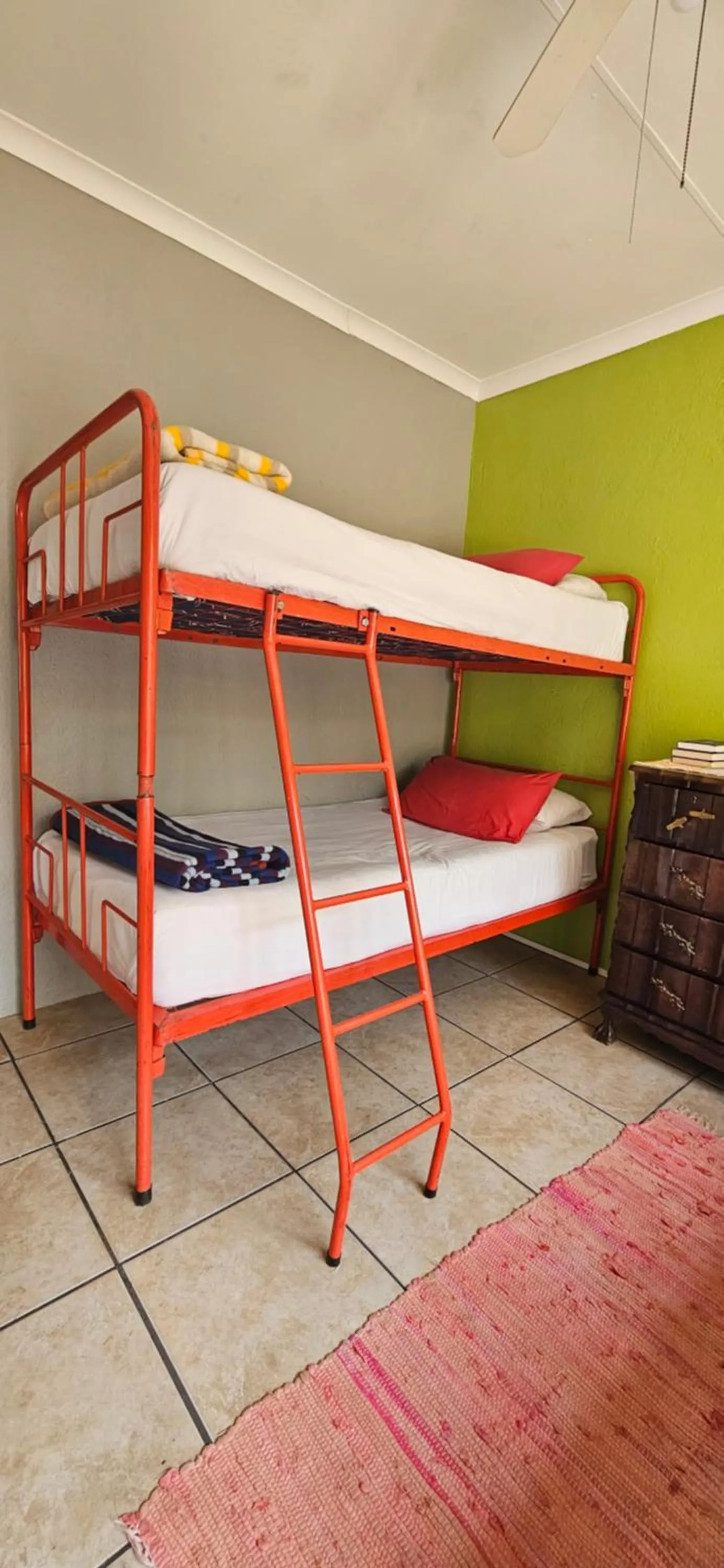 bunk bed, Bed in Old Vic Travellers Inn Nelspruit