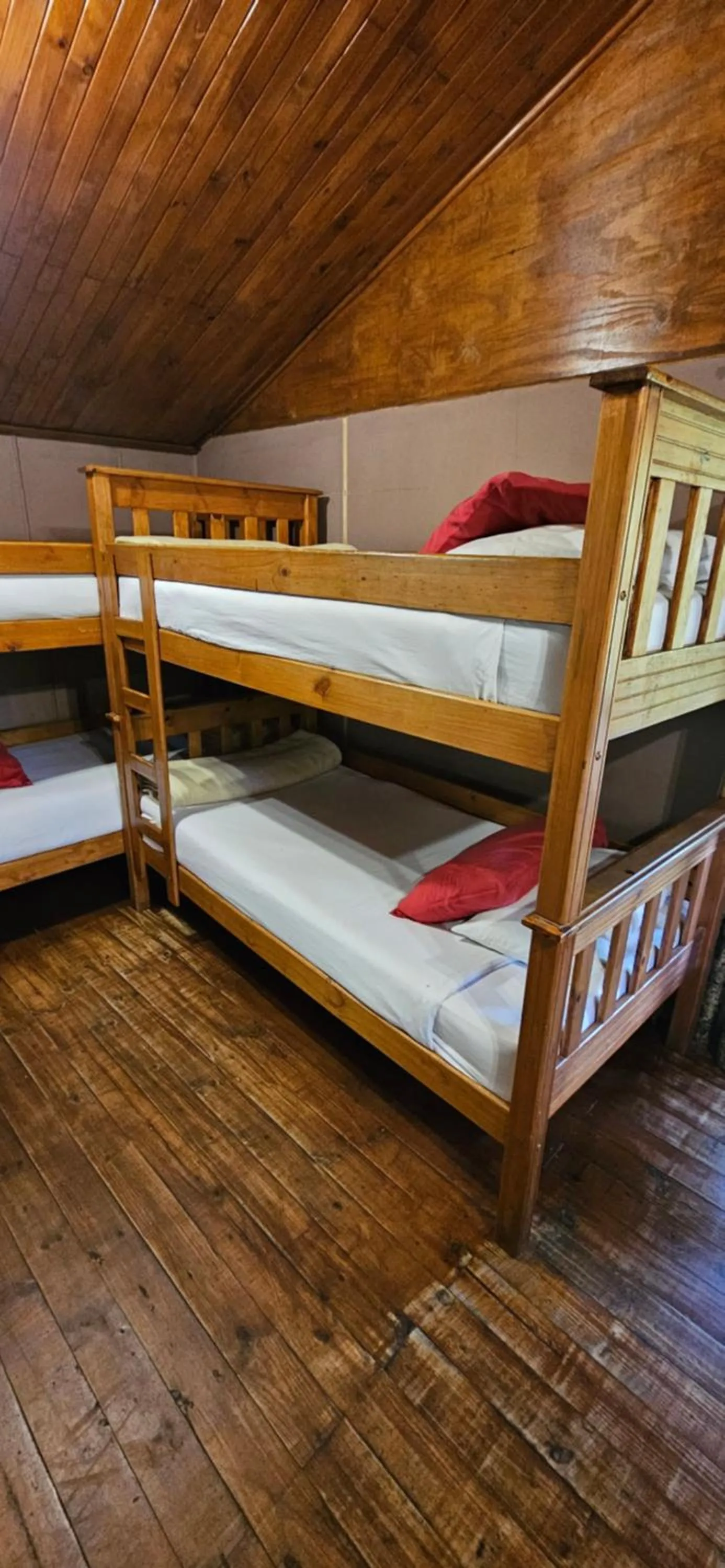Bedroom, Bed in Old Vic Travellers Inn Nelspruit