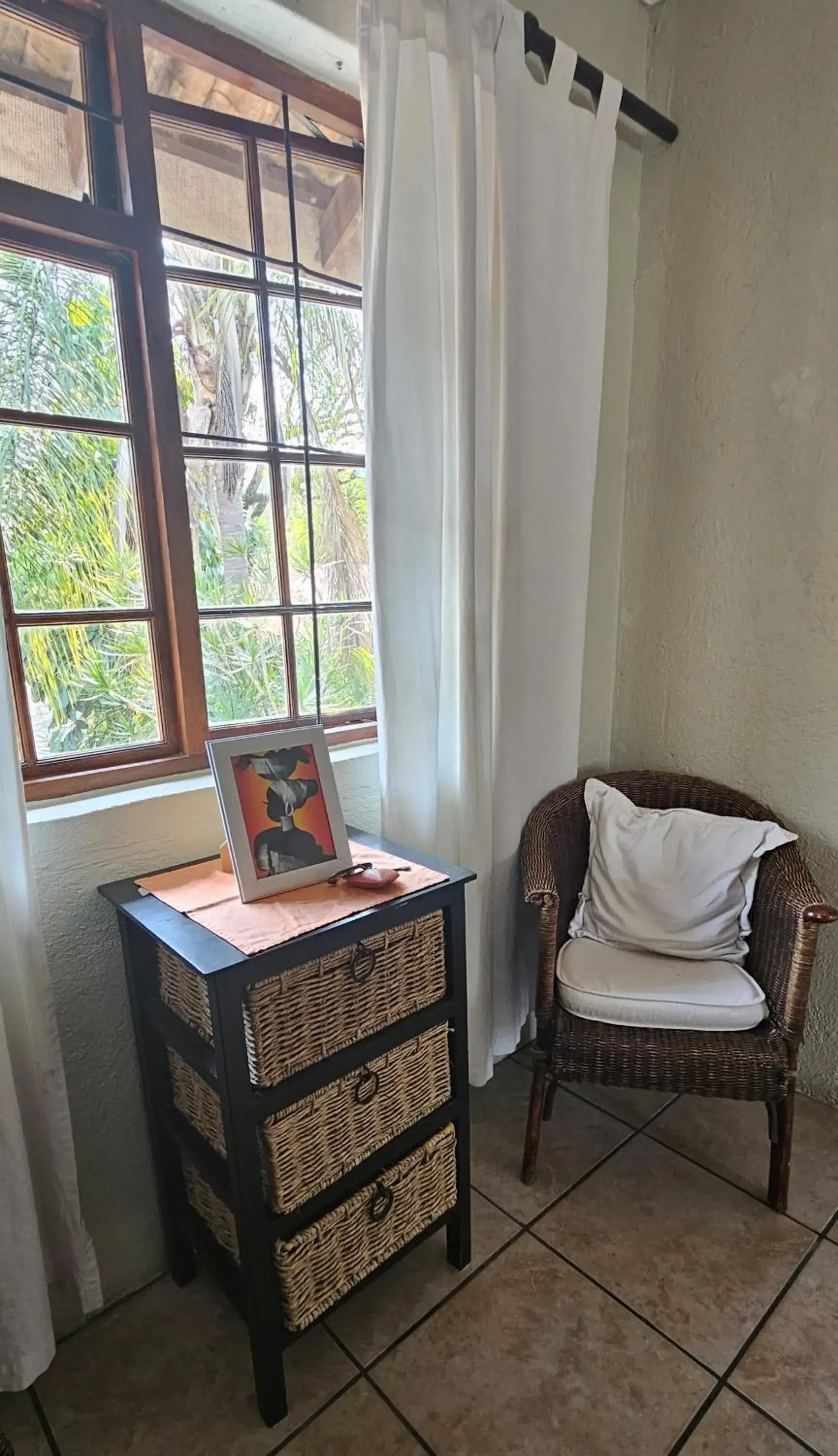 Budget Double Room with Shared Bathroom - single occupancy in Old Vic Travellers Inn Nelspruit Budget Double Room with Shared Bathroom - single occupancy in Old Vic Travellers Inn Nelspruit