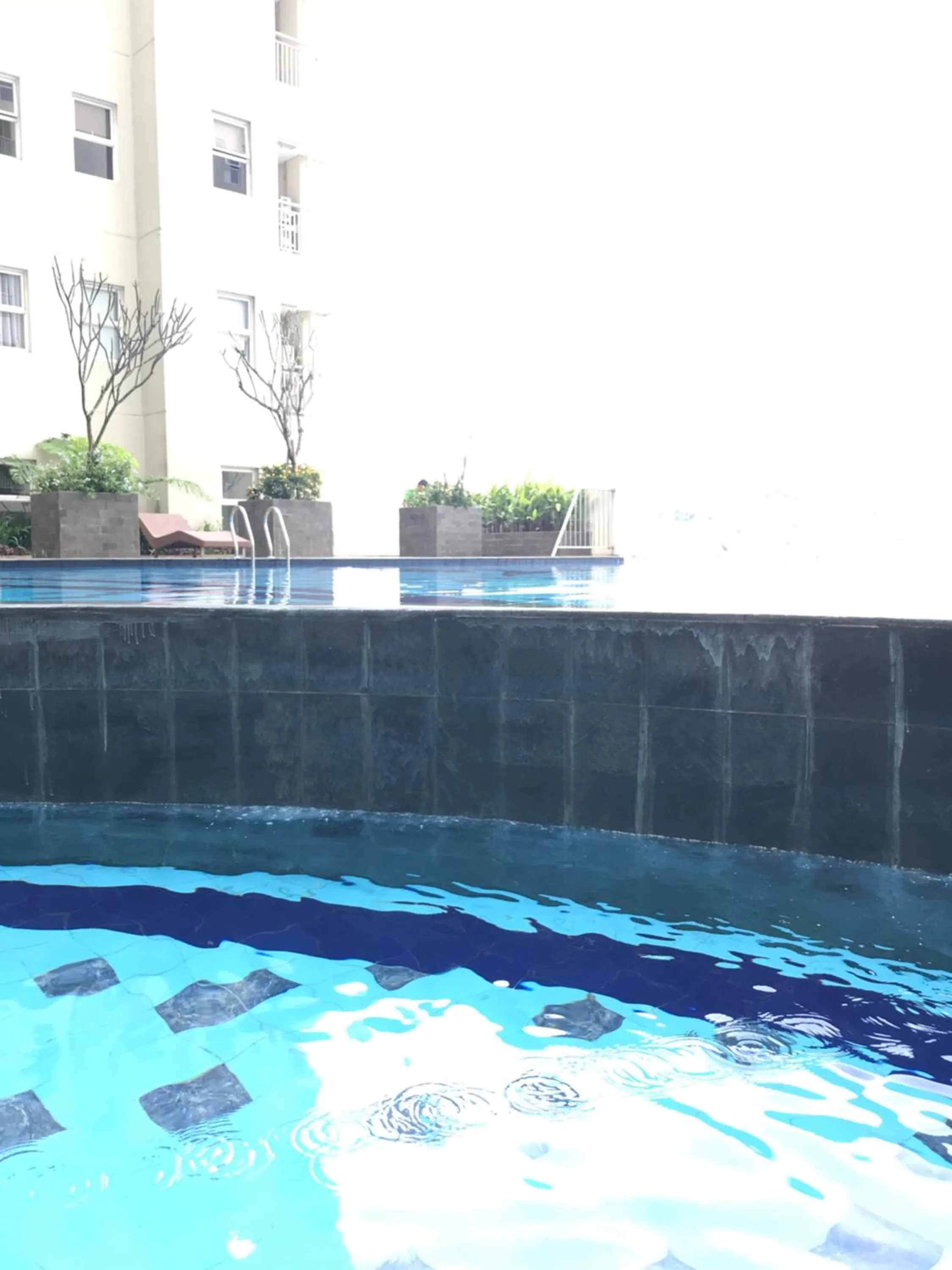 Swimming pool in Sam’s Parahyangan Residence