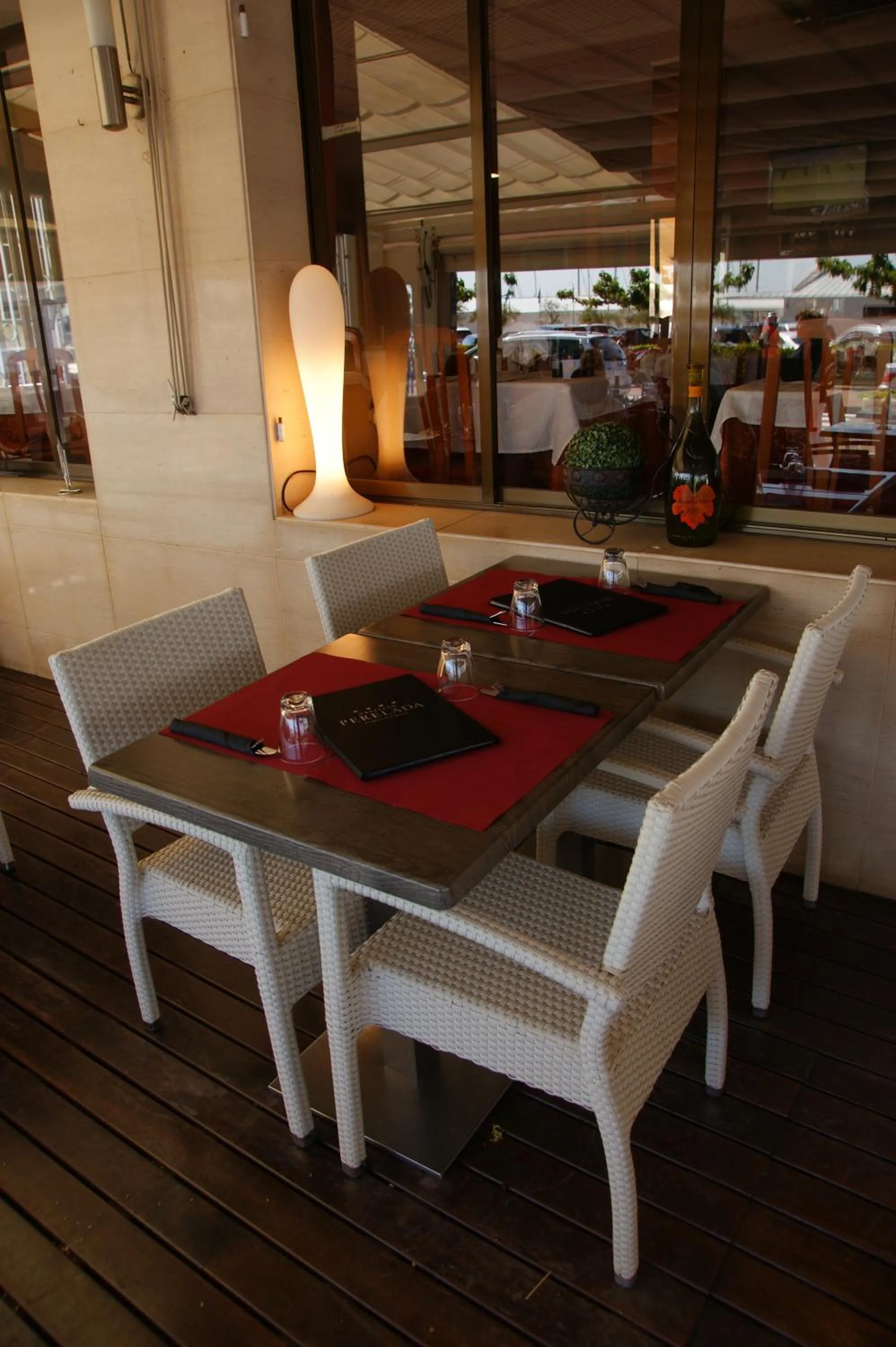 Restaurant/places to eat in Hostal Santa Clara
