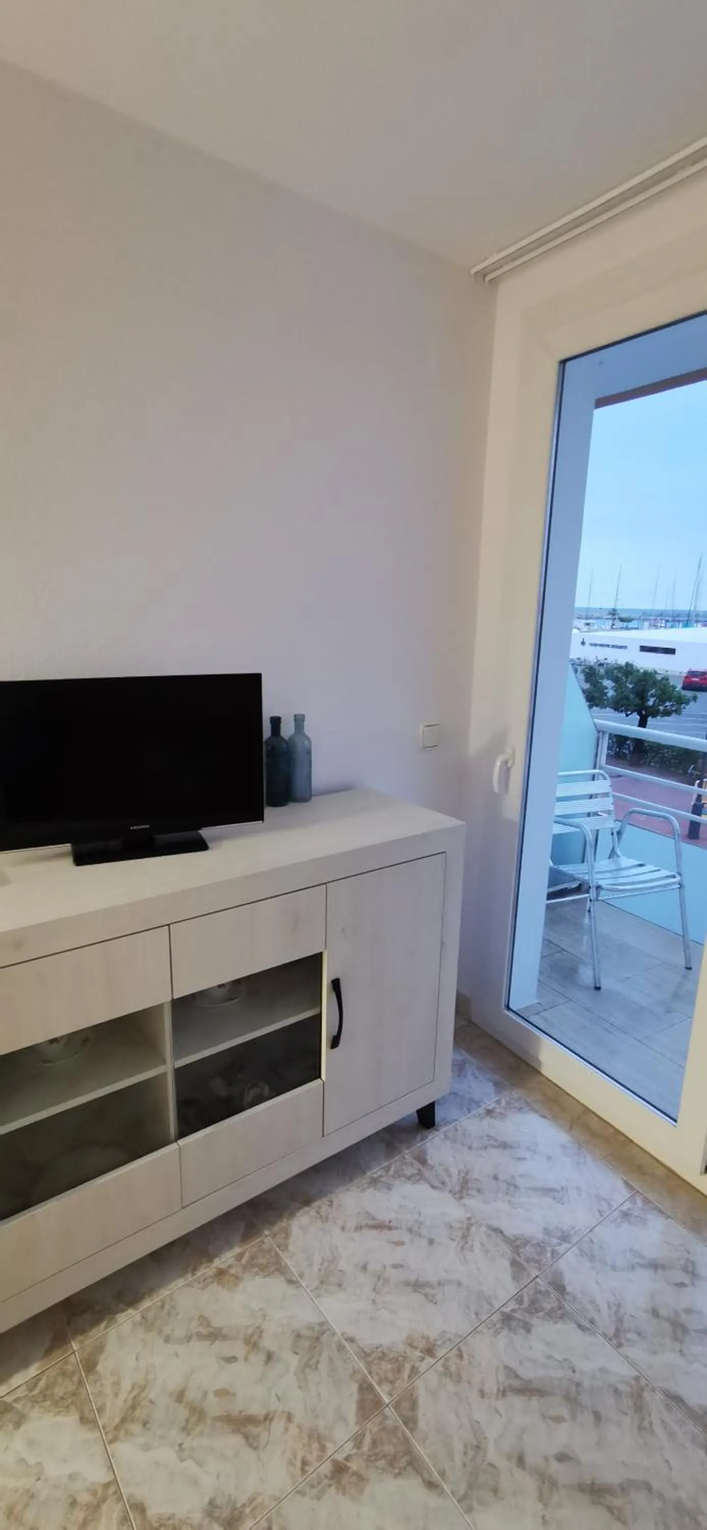 TV and multimedia in Hostal Santa Clara
