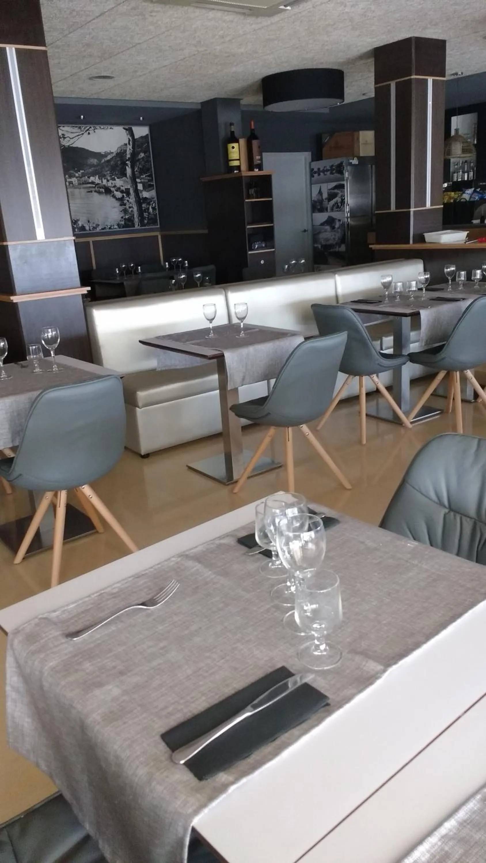 Restaurant/places to eat in Hostal Santa Clara