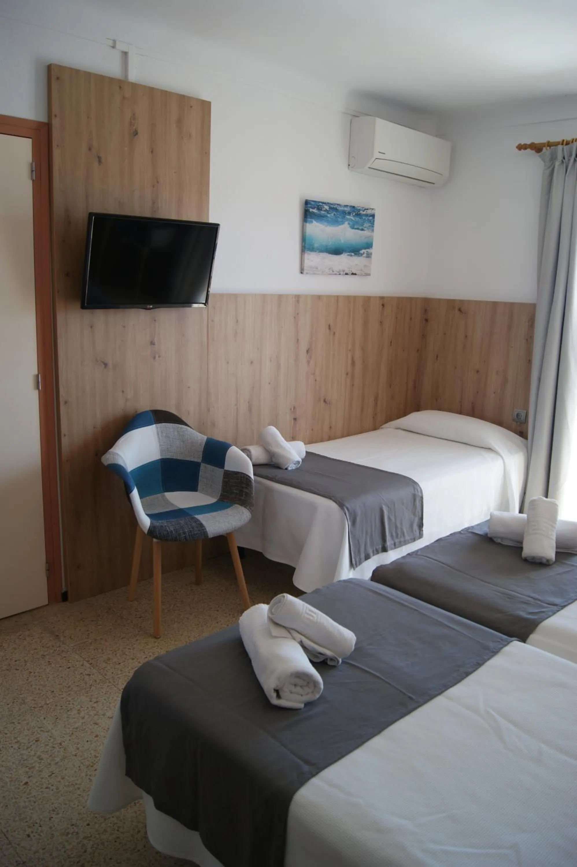 Bed in Hostal Santa Clara