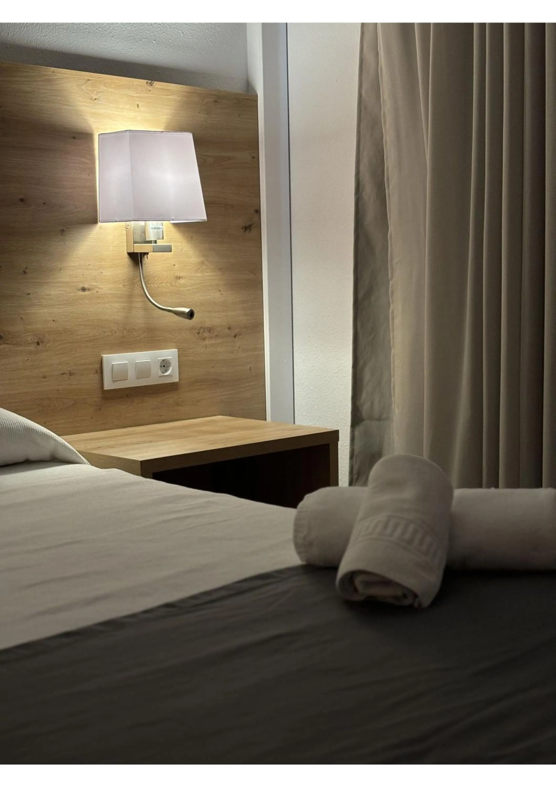 Bed in Hostal Santa Clara