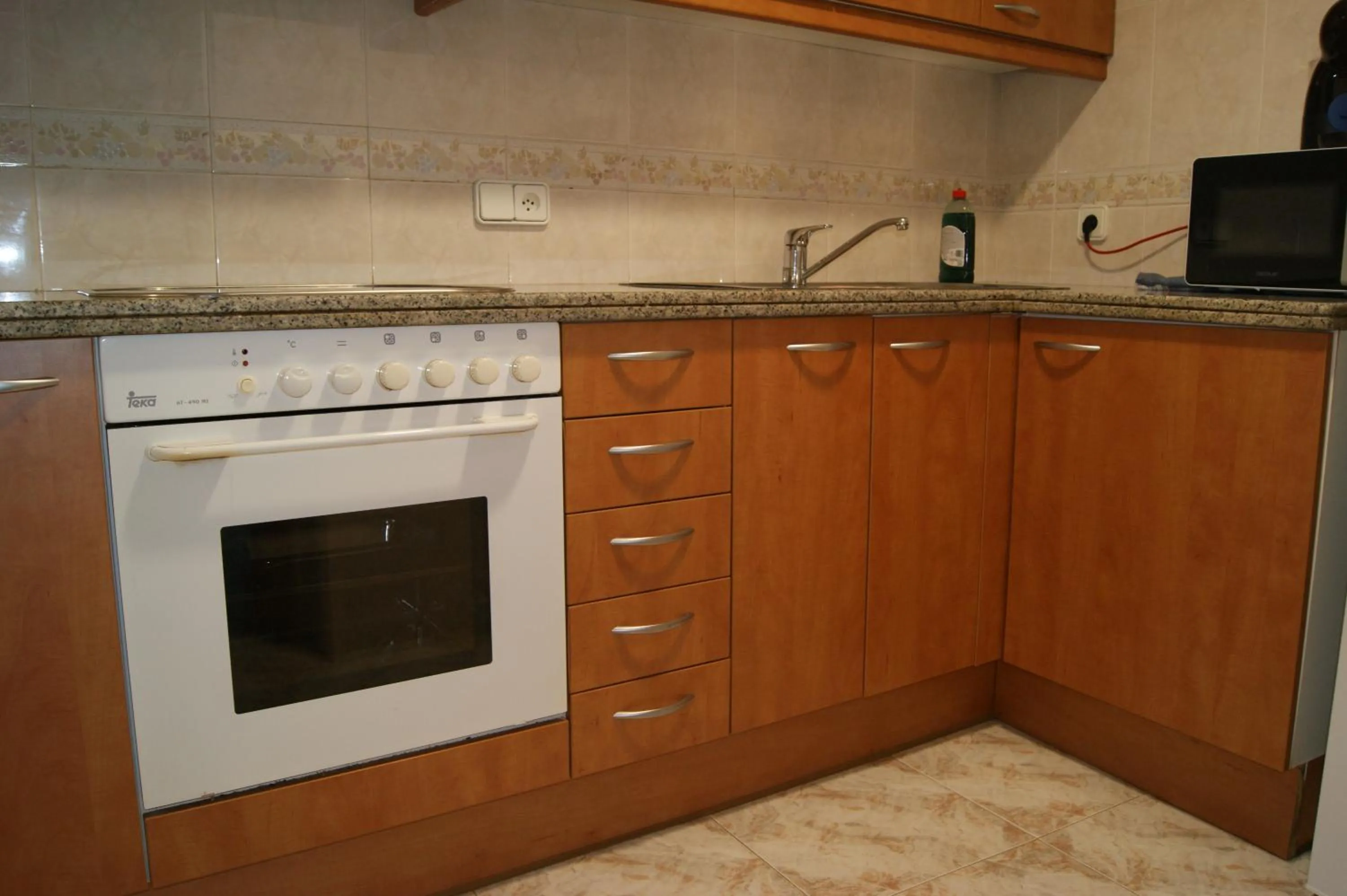 stove in Hostal Santa Clara