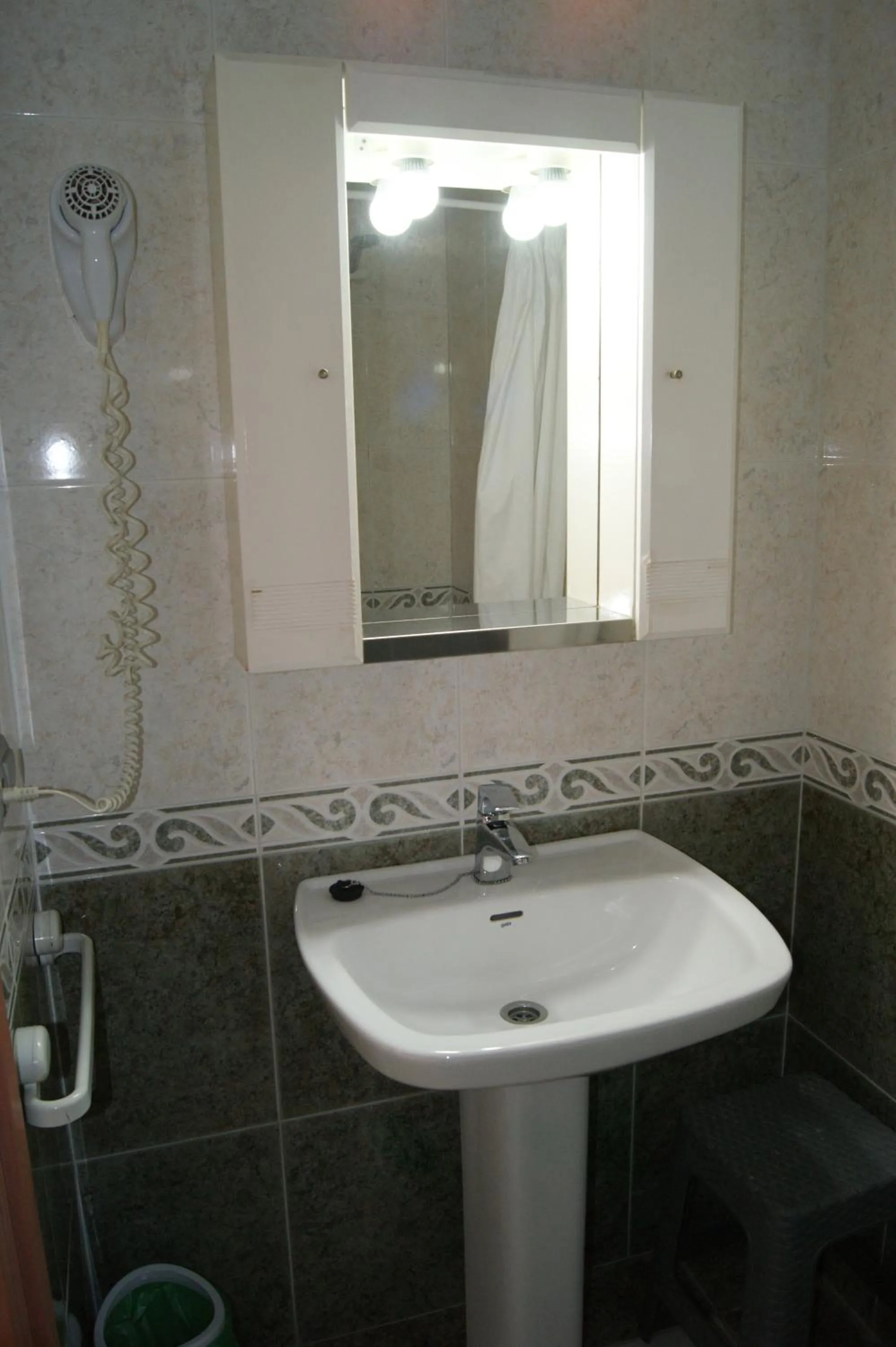 Bathroom in Hostal Santa Clara
