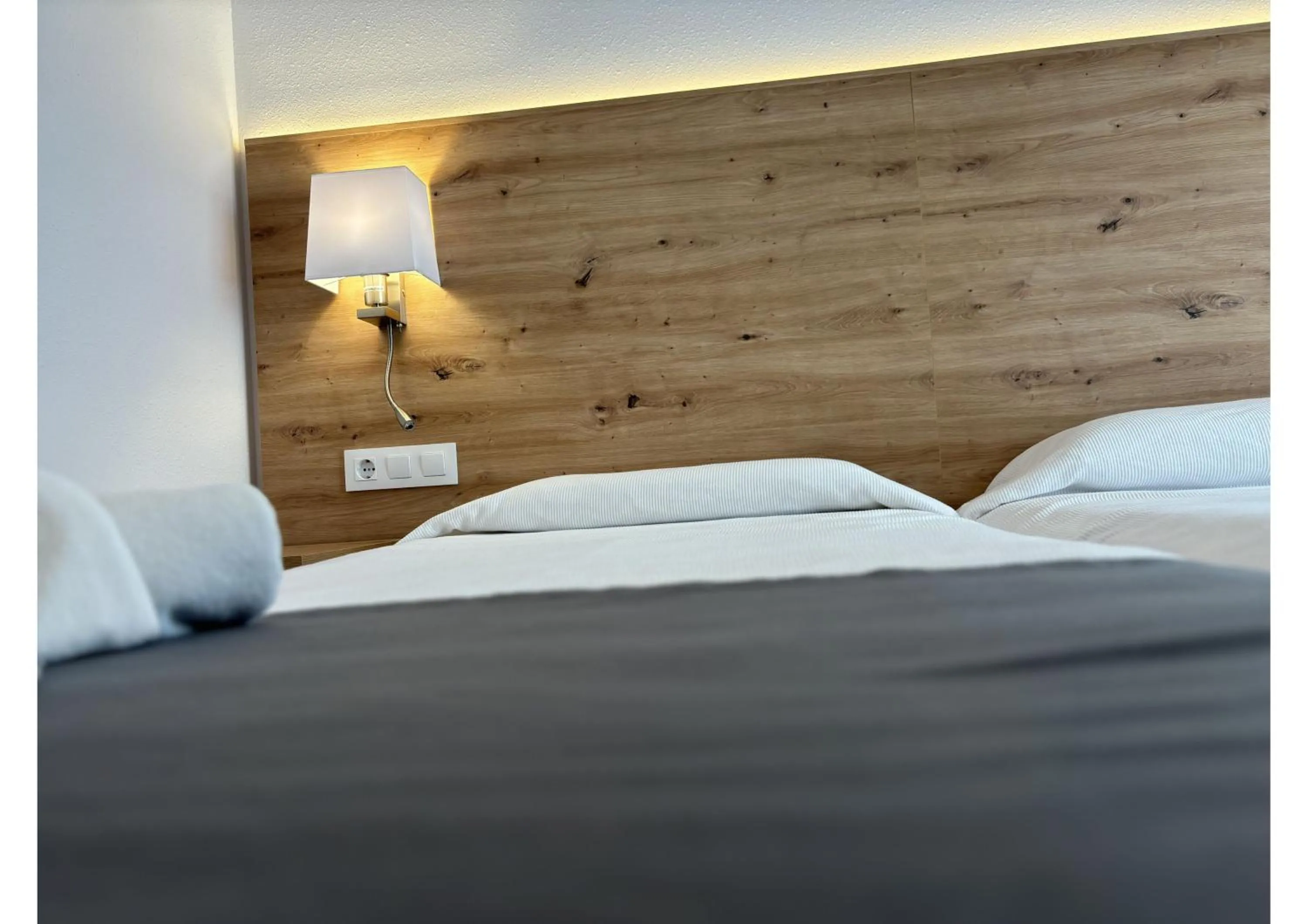Bed in Hostal Santa Clara