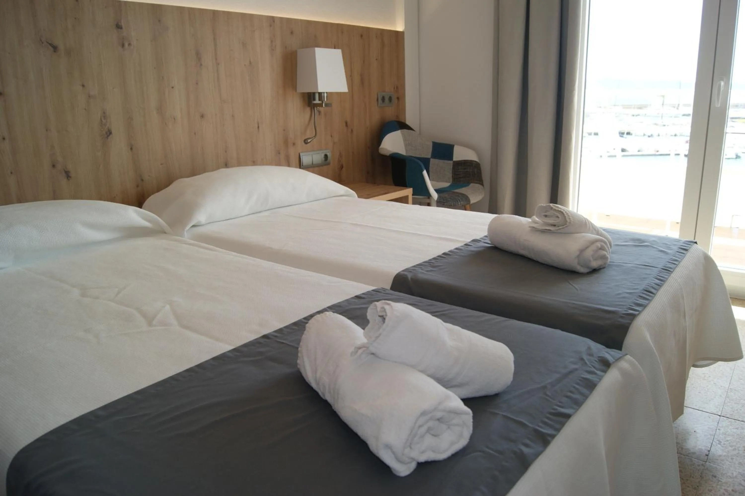 Bed in Hostal Santa Clara