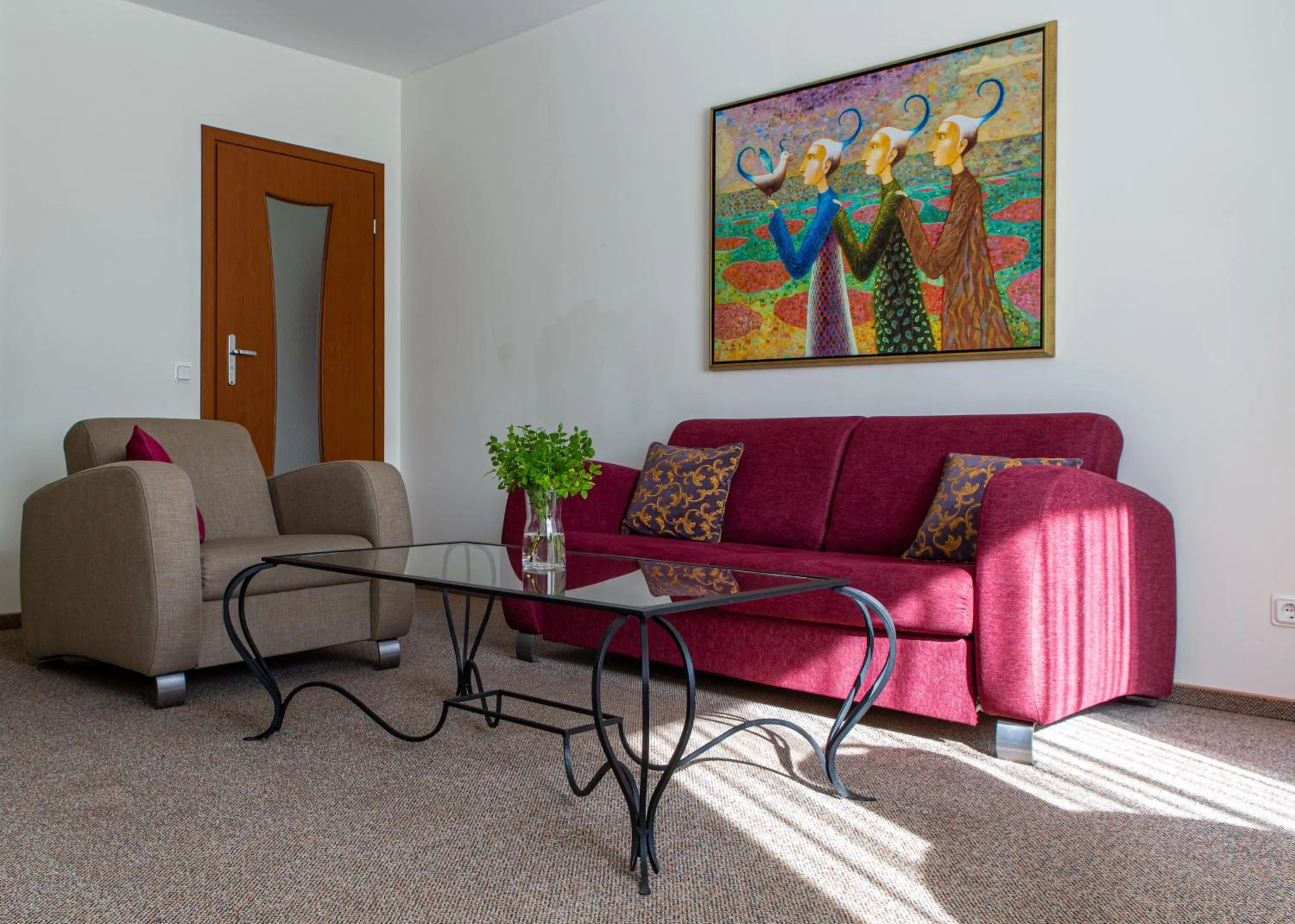 Living room in MEDEA Apartments by UPA