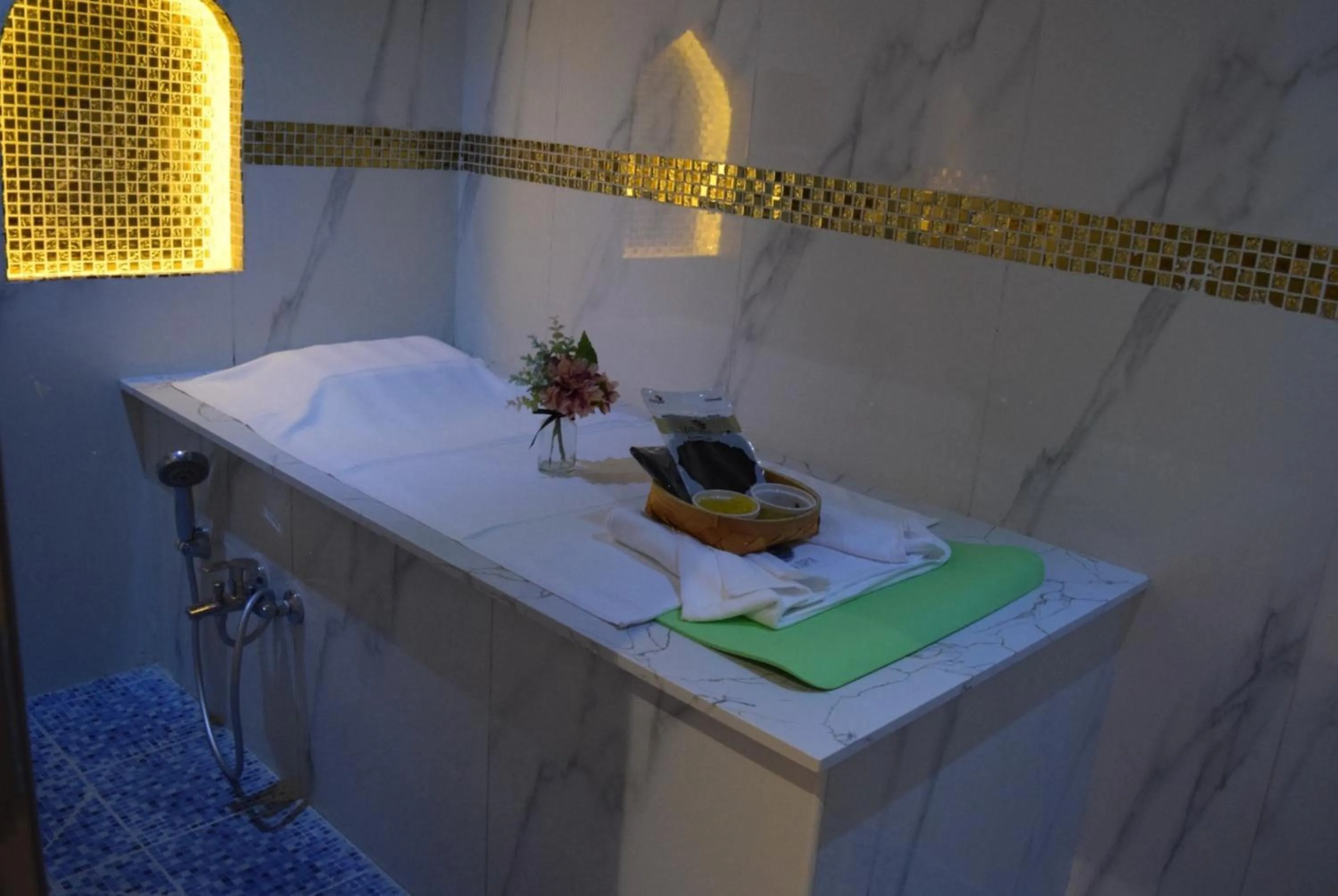 Spa and wellness centre/facilities in Golden Tulip Nizwa Hotel