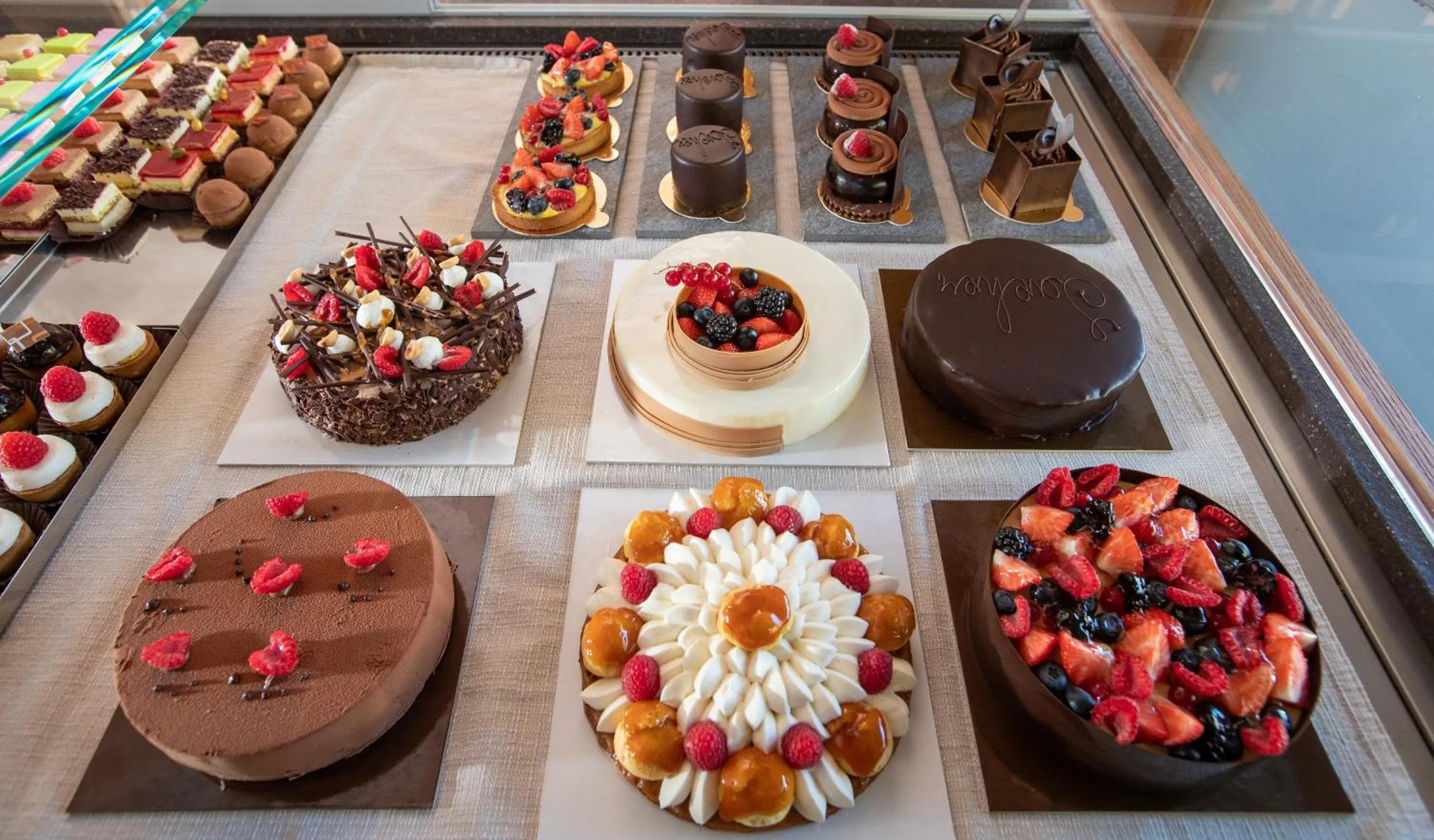 Lounge or bar in Sottovento Luxury Hospitality