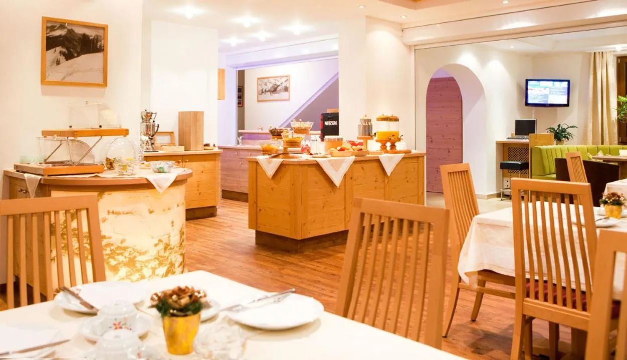 Dining area in Pension Norika