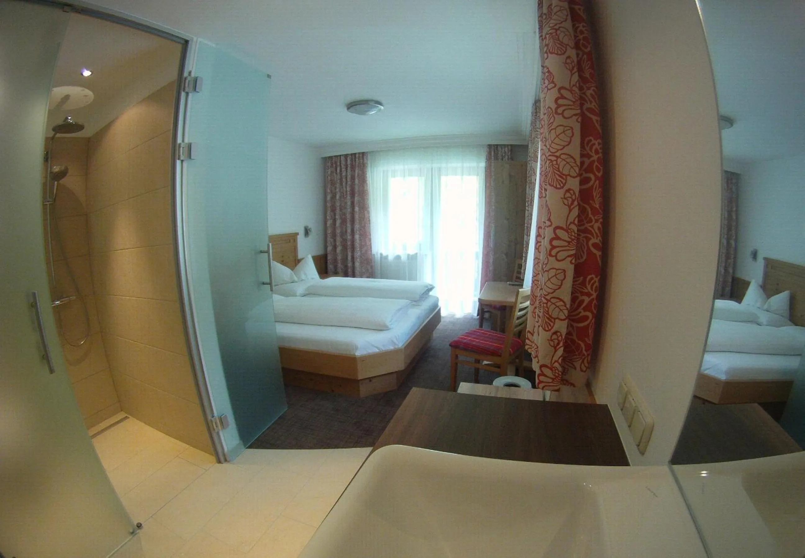 Photo of the whole room, Bed in Pension Norika