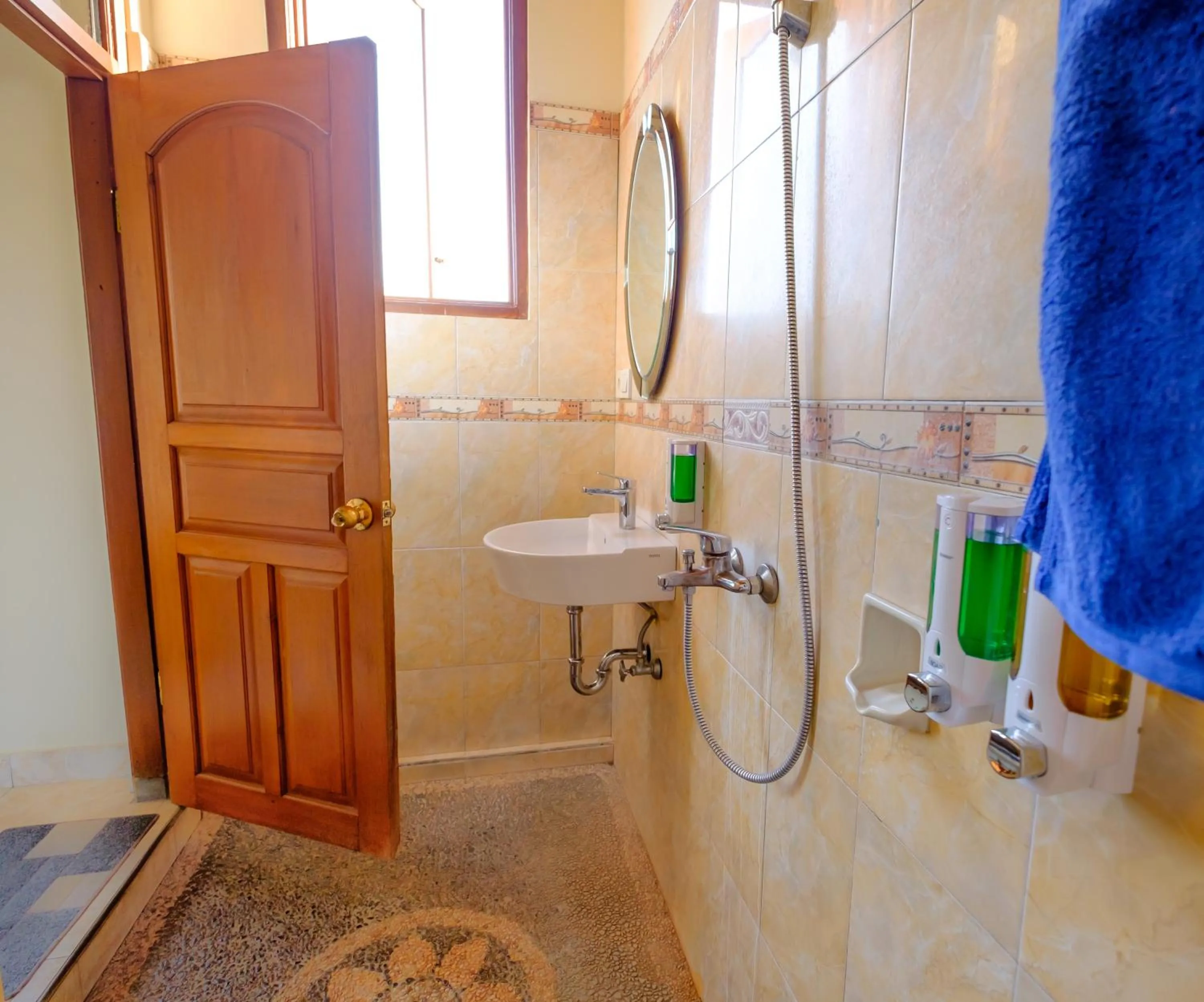 Shower in Bali Spring Cottages