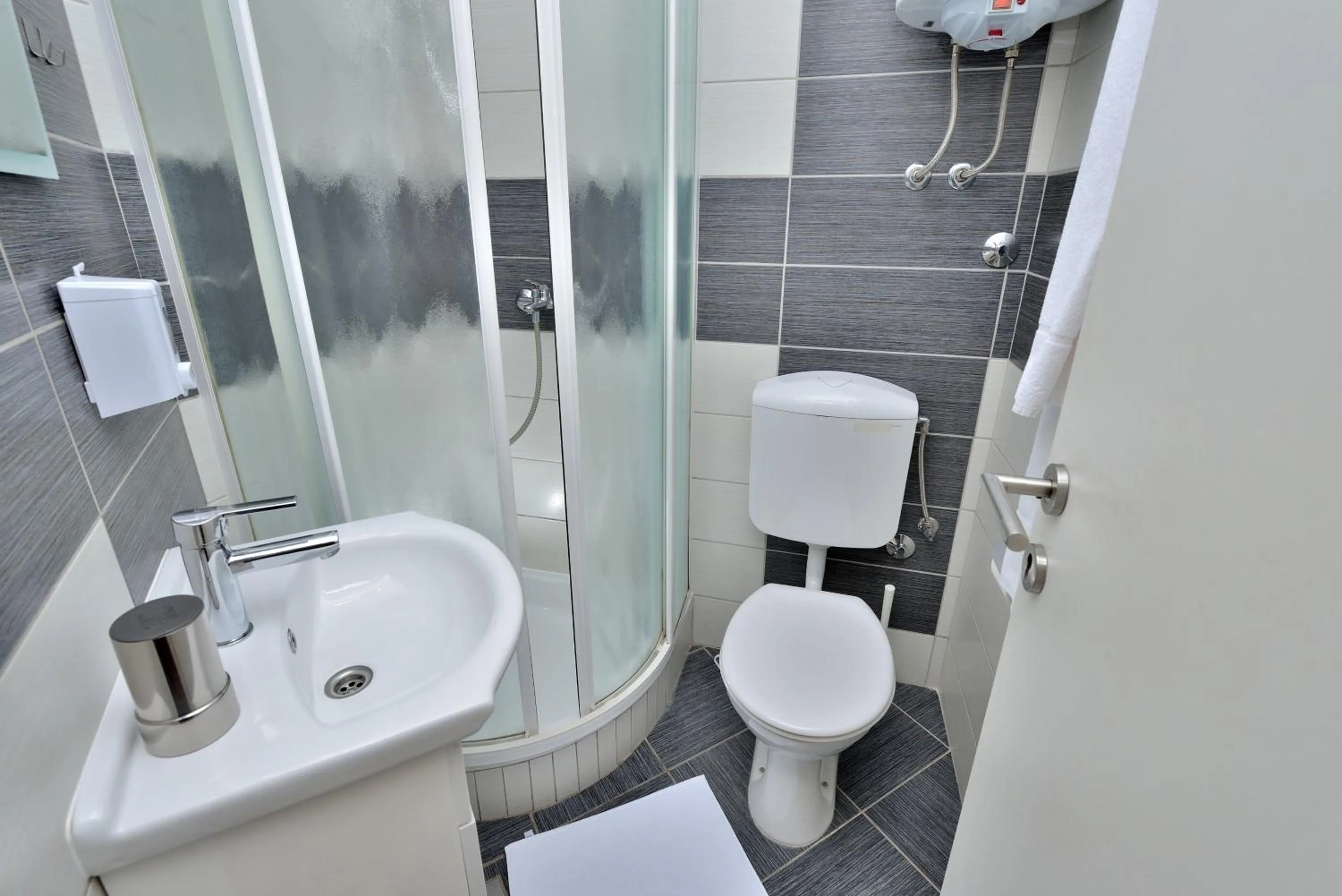 Bathroom in Apartments Donat