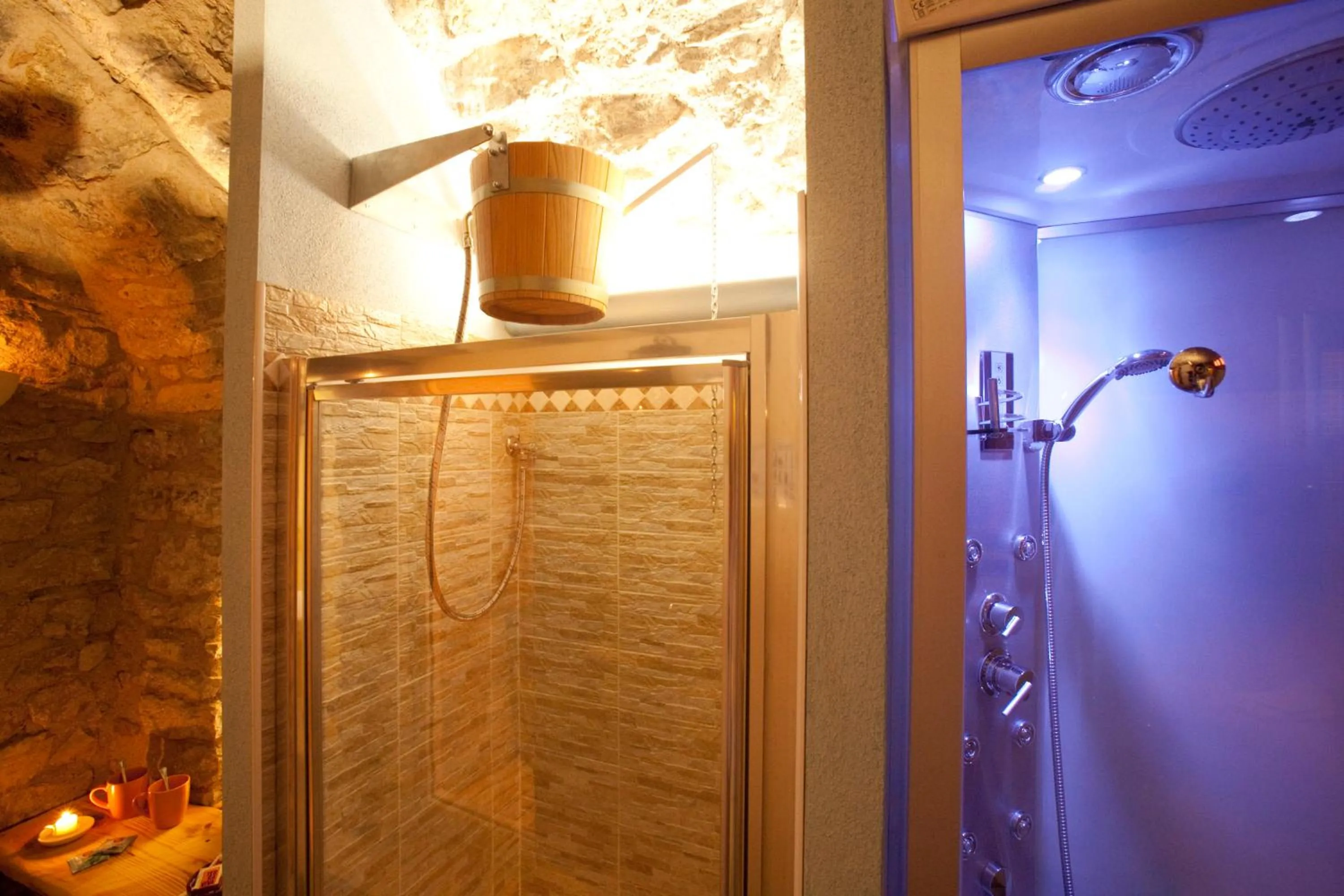 Shower in Hotel Castello