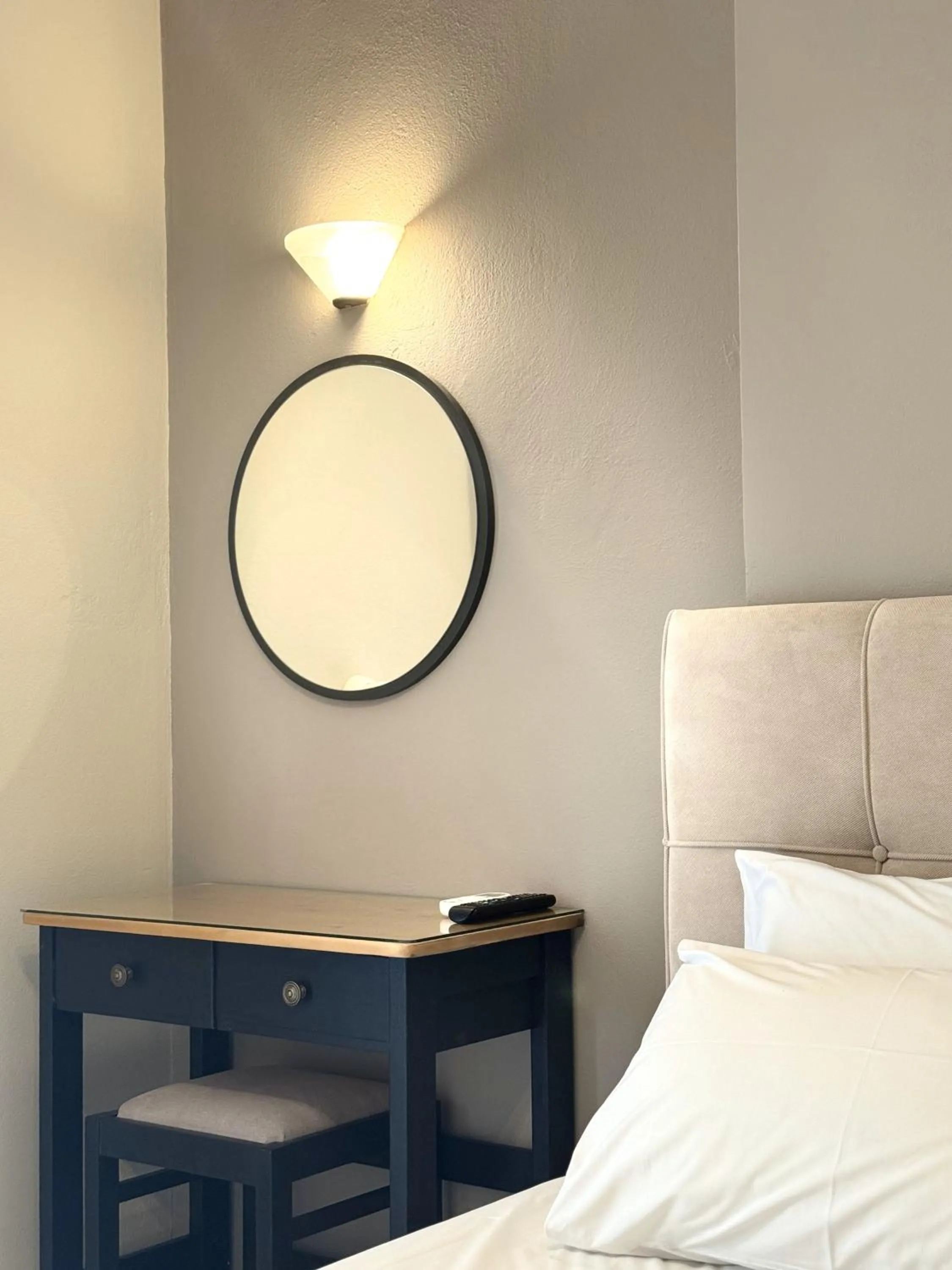 Bed in Posidon Studios
