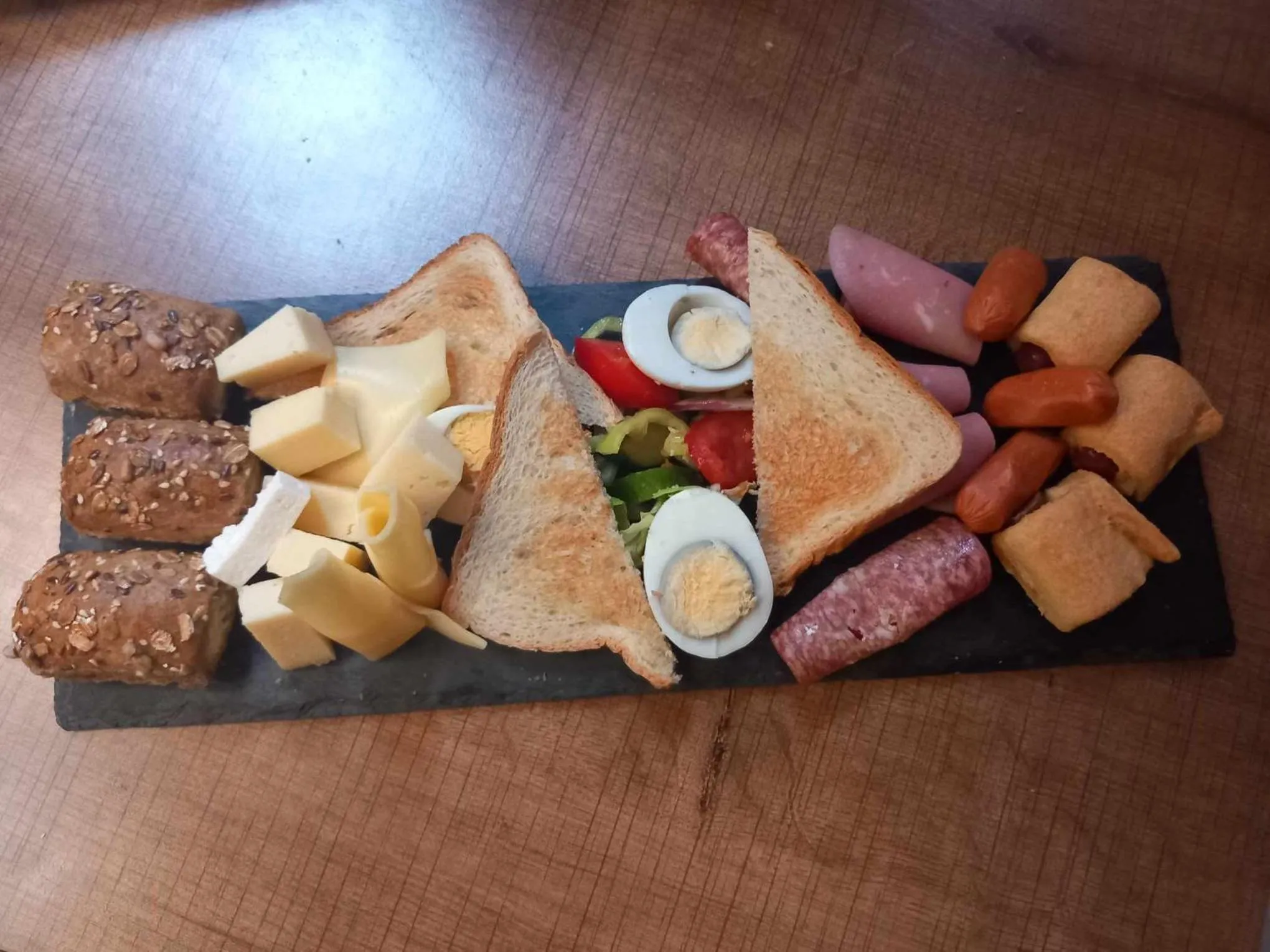 Breakfast in Posidon Studios