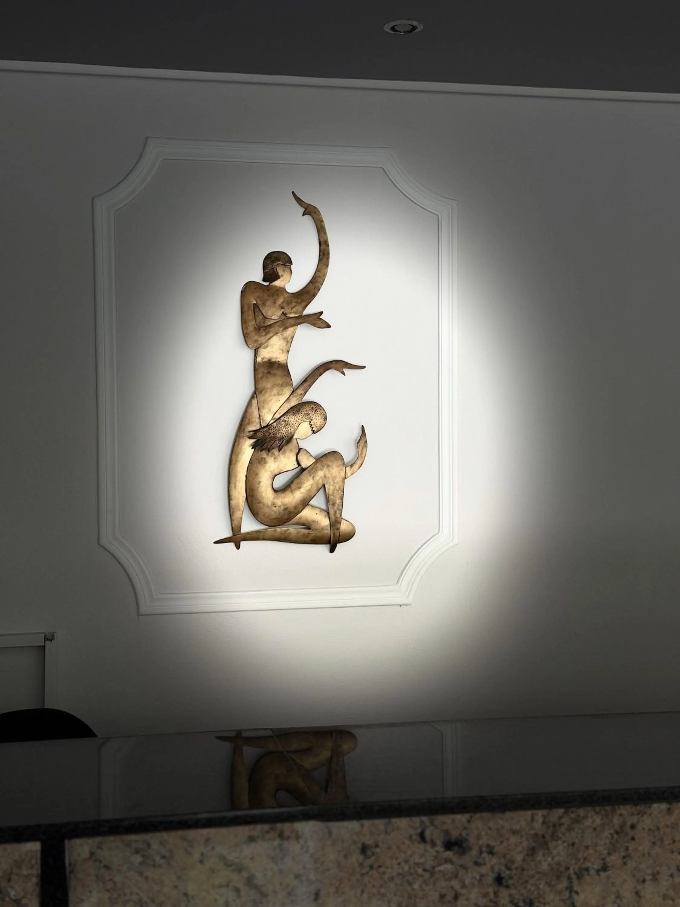 Decorative detail in Posidon Studios