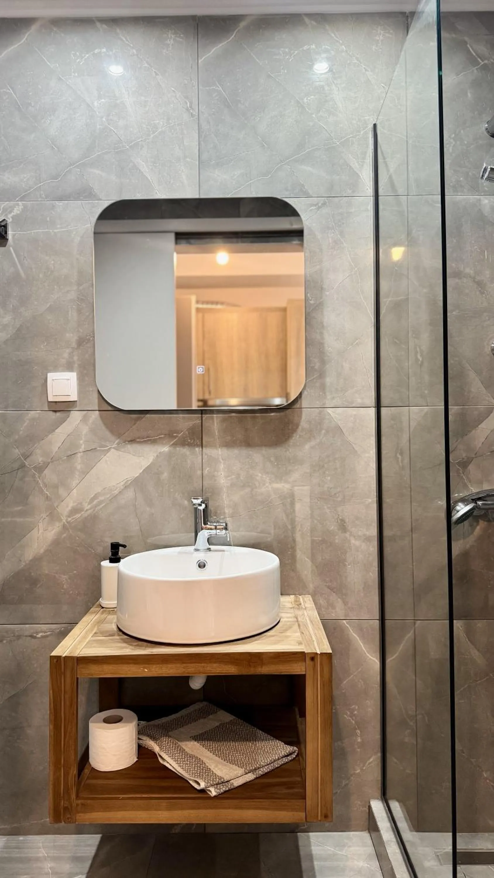 Bathroom in Posidon Studios