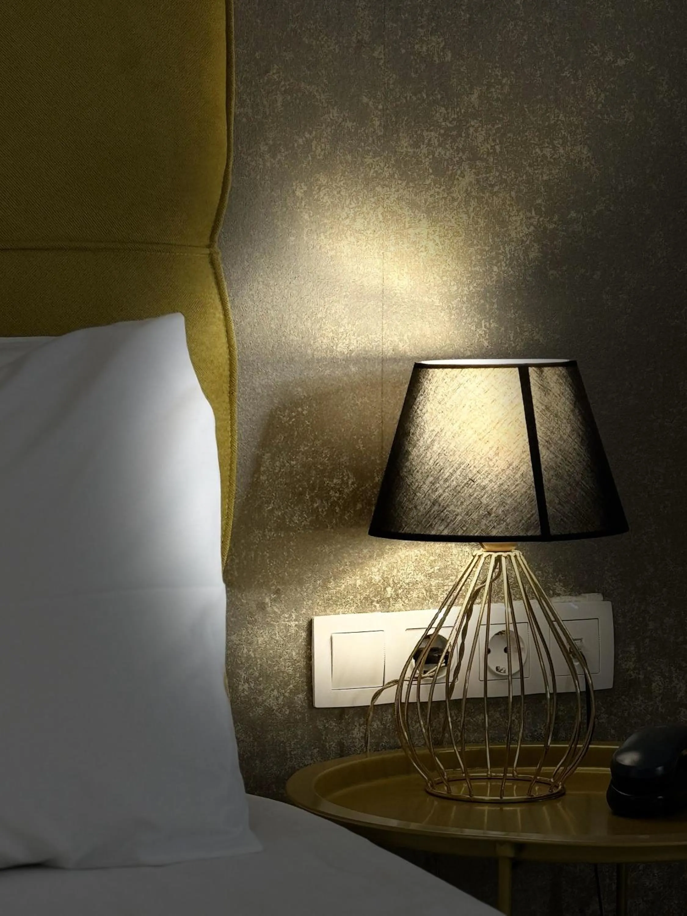 Bed in Posidon Studios
