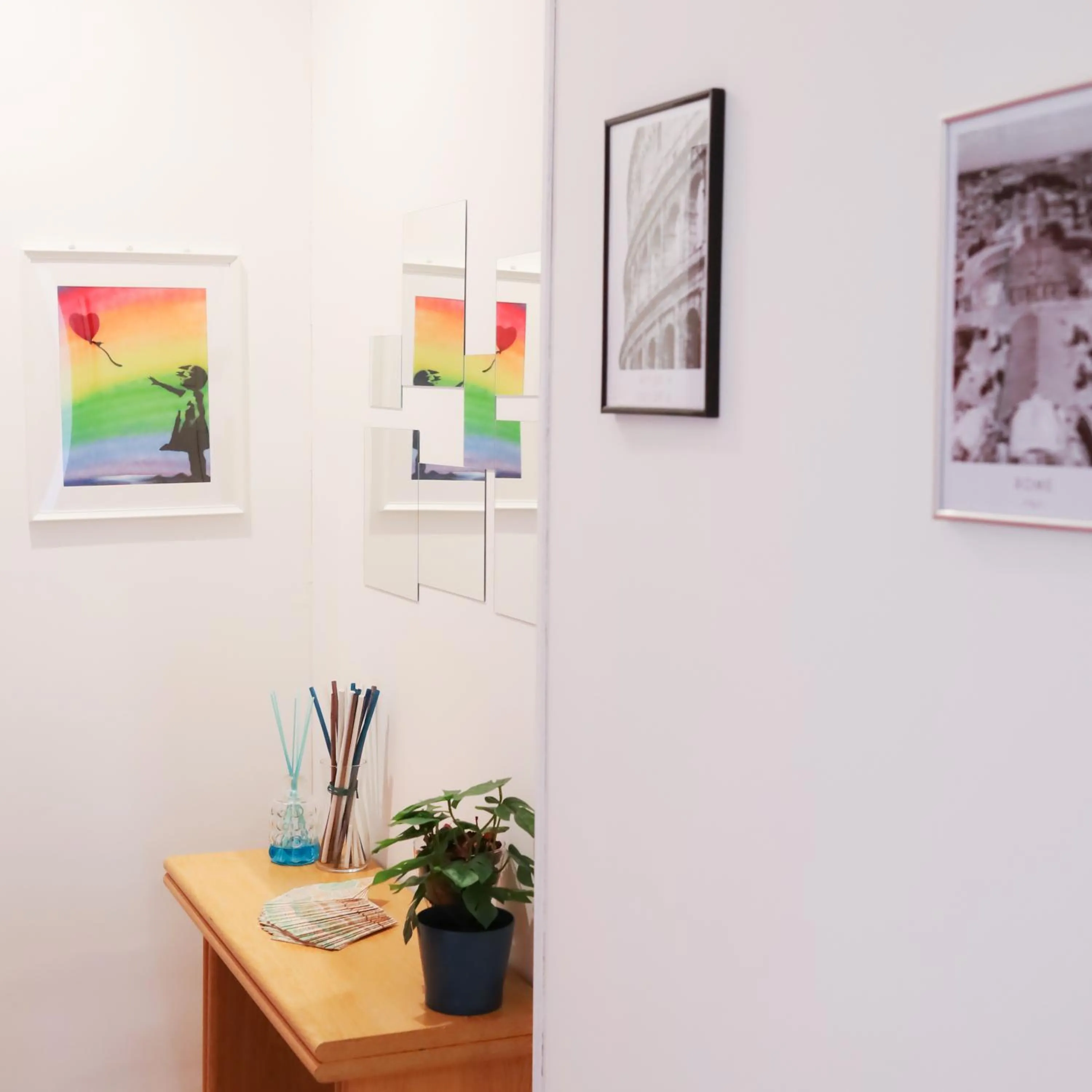 Facade/entrance in Cielo Vaticano Guest House