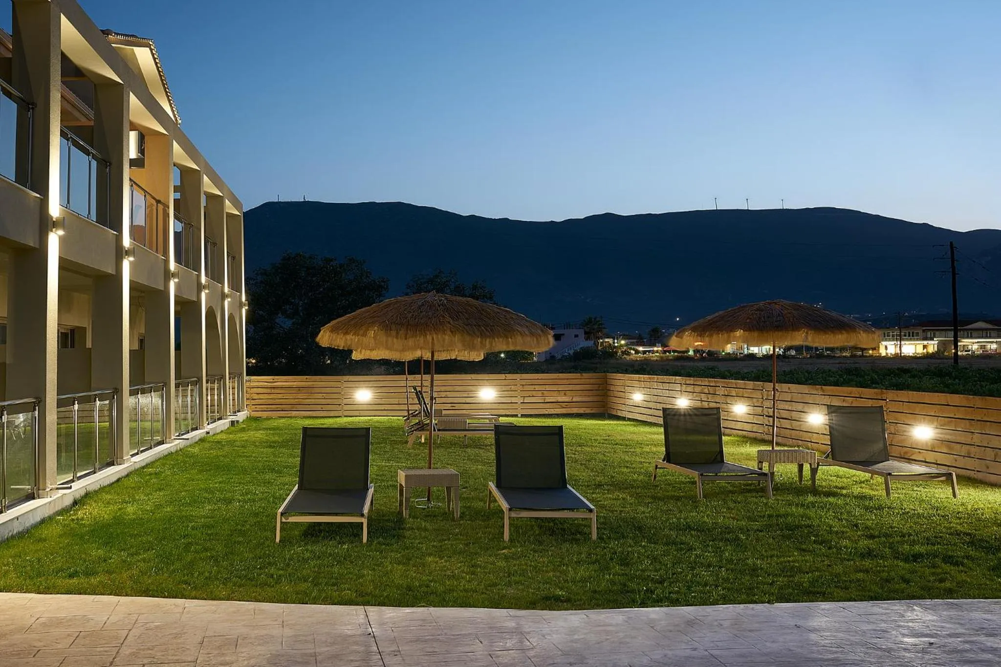 Property building in Grapevines Hotel