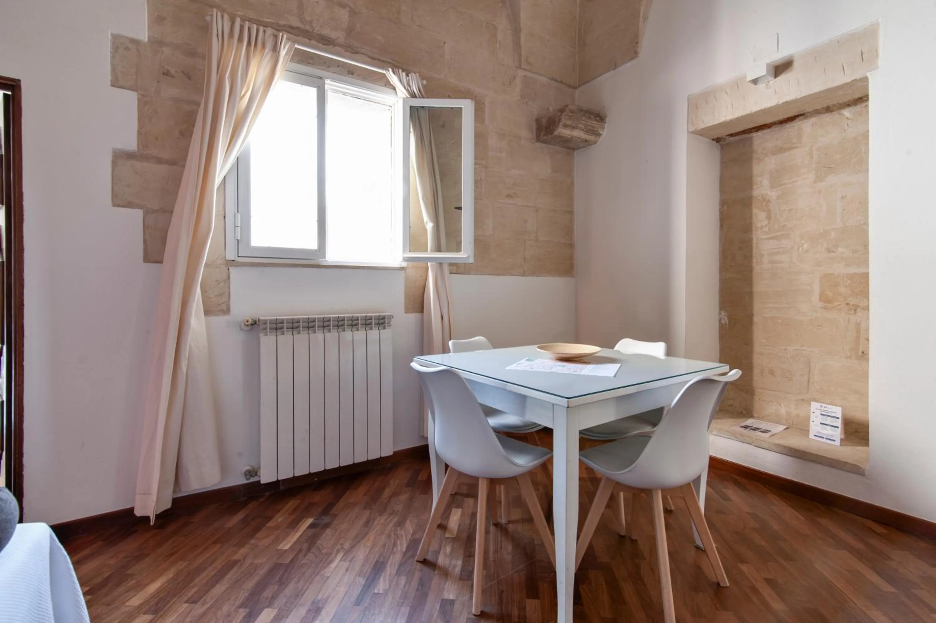 Dining area in Chiesa Greca Suites - Lecce Selection