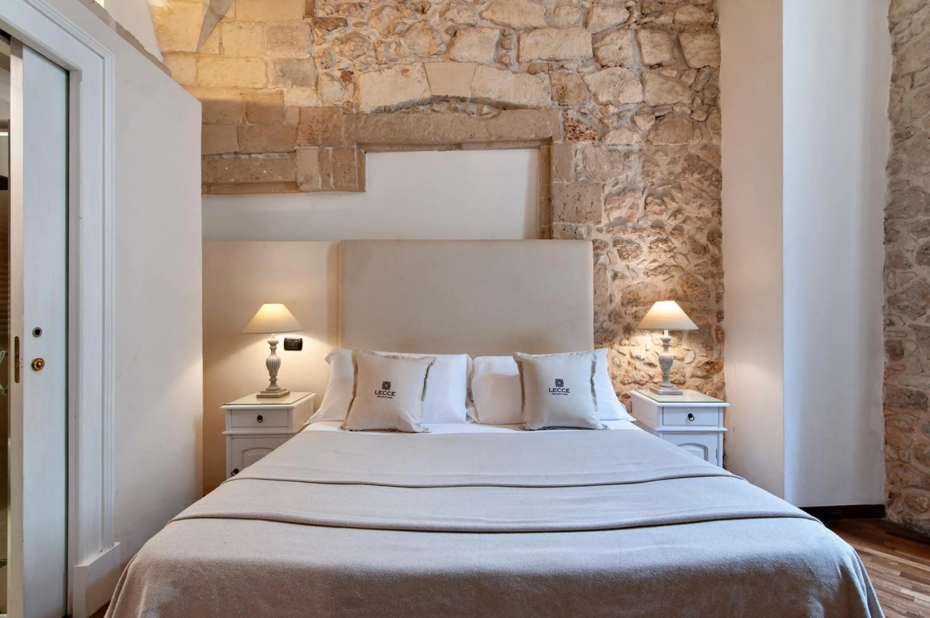 Bedroom, Bed in Chiesa Greca Suites - Lecce Selection