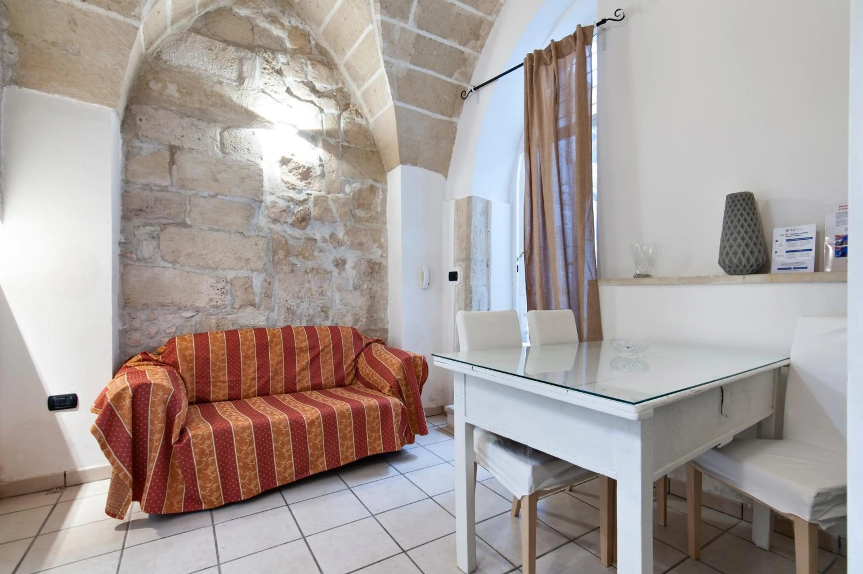 Seating area in Chiesa Greca Suites - Lecce Selection