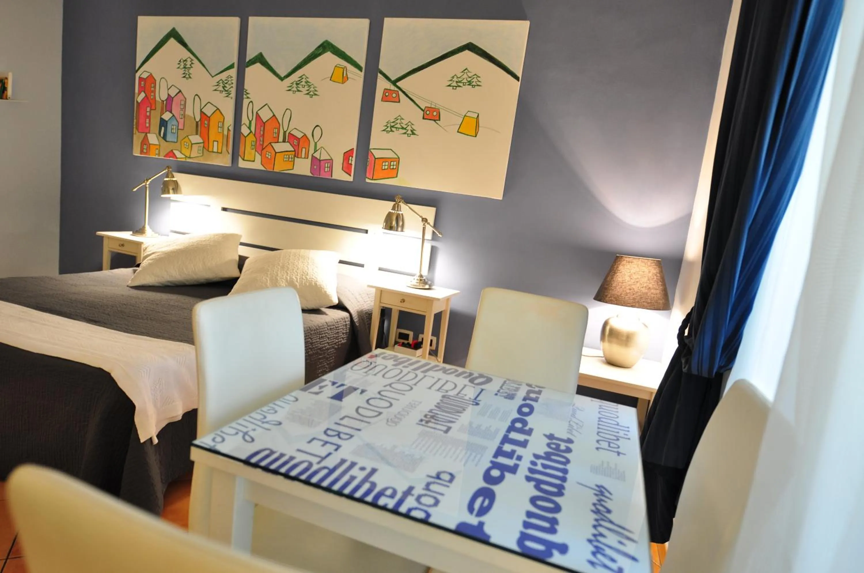 Decorative detail, Bed in QuodLibet