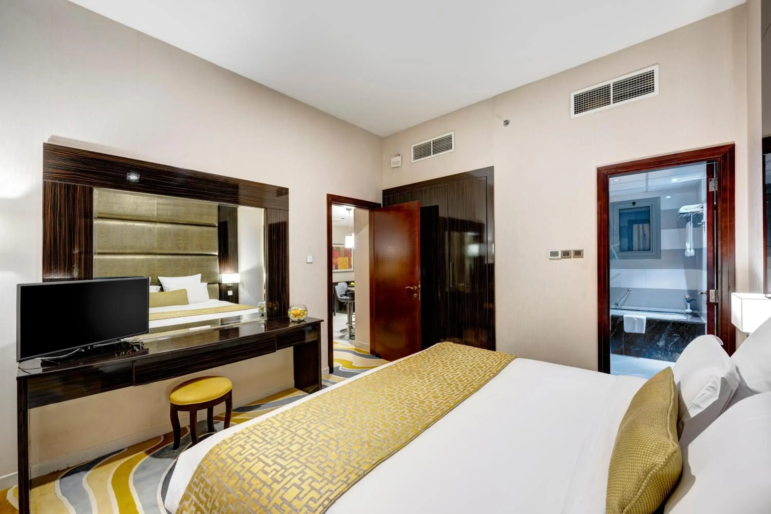 Bedroom, Bed in Gevora Hotel Bedroom, Bed in Gevora Hotel