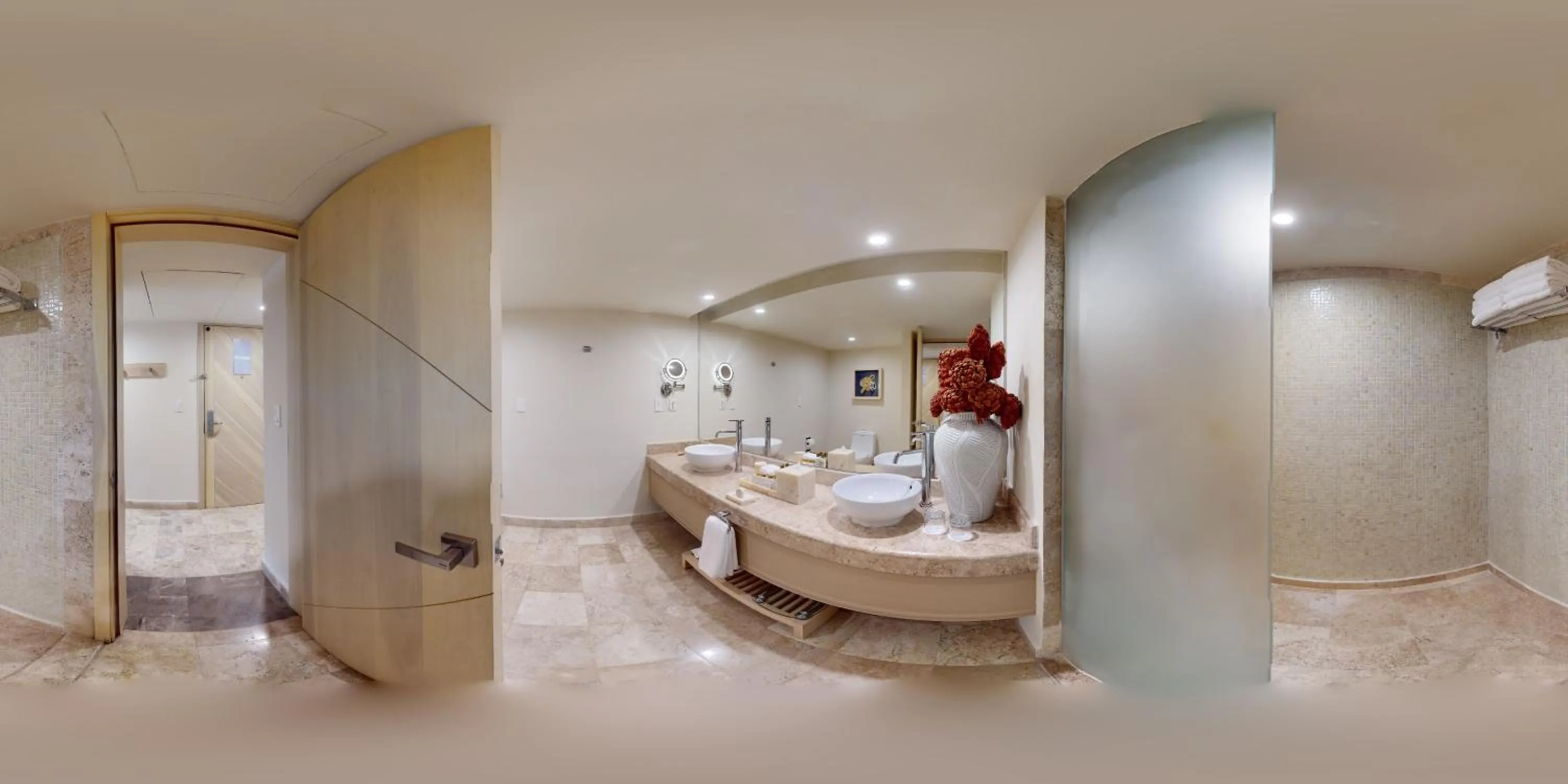 Bathroom in Dreams Aventuras Riviera Maya - All Inclusive