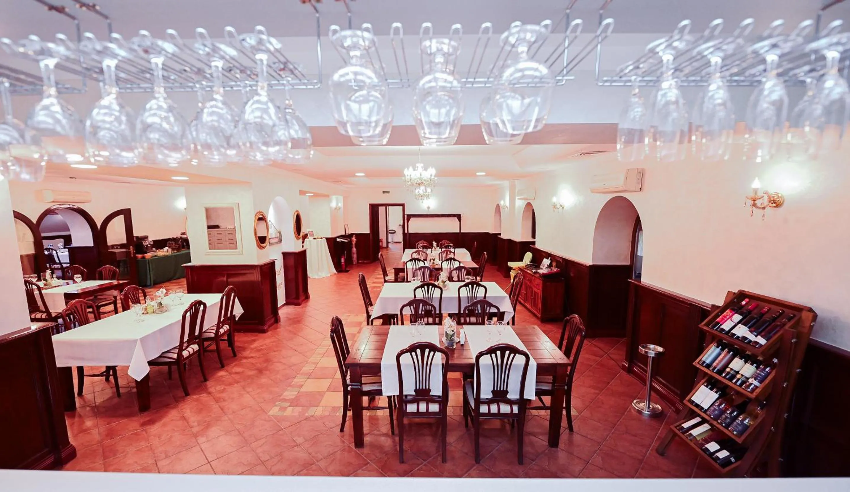 Restaurant/places to eat in Conacul Domnesc