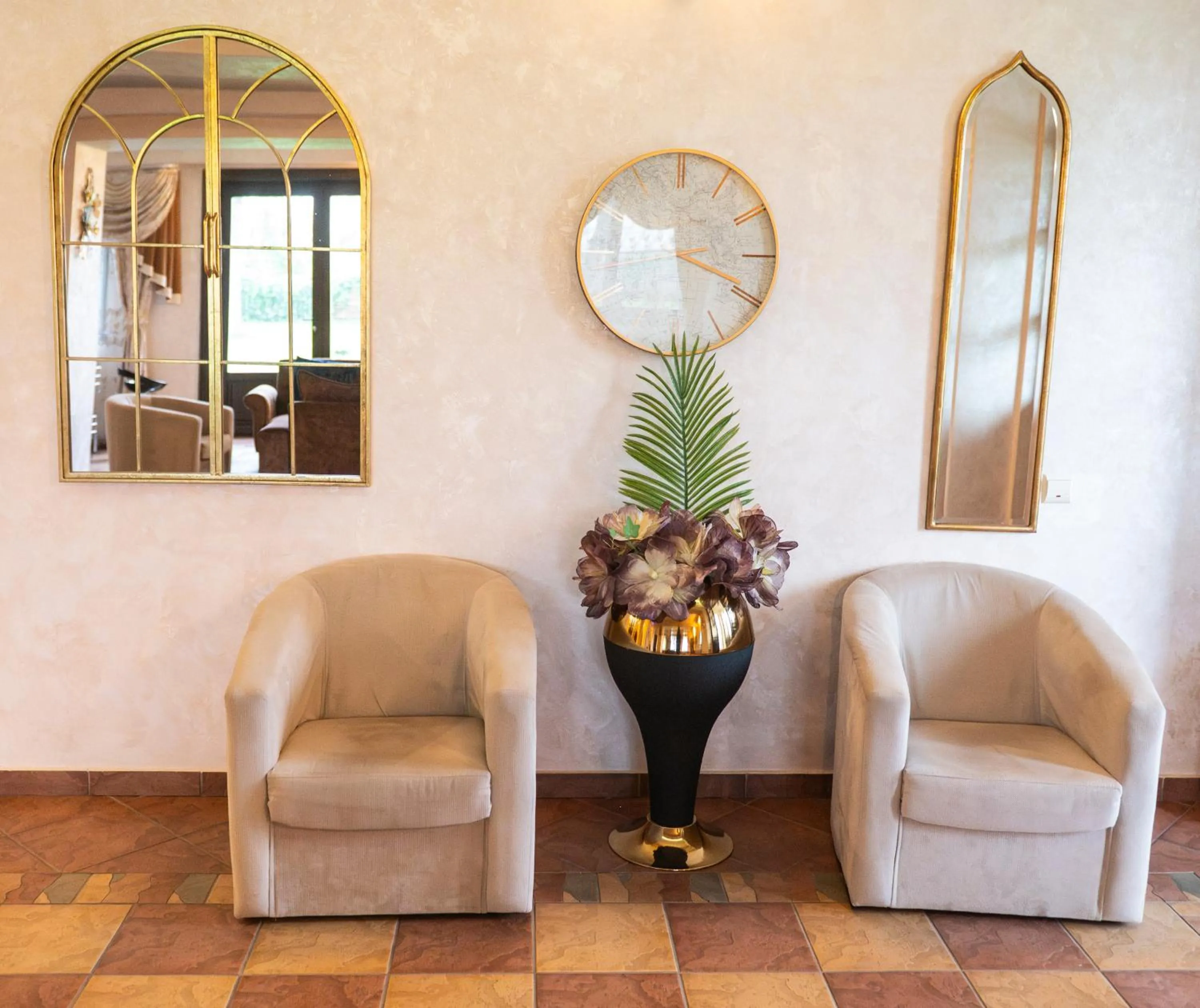 Seating area in Conacul Domnesc