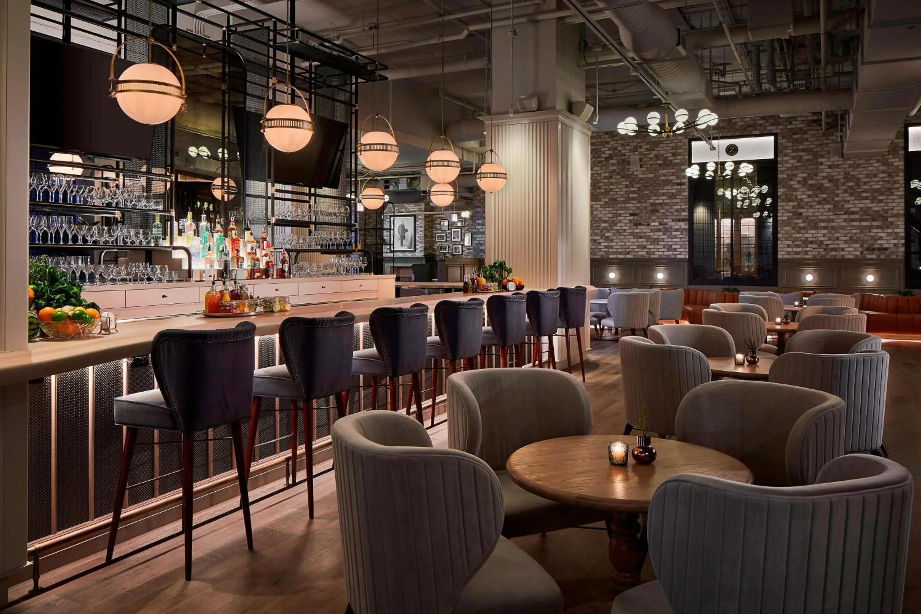 Lounge or bar in Hotel Zachary, Chicago, a Tribute Portfolio Hotel