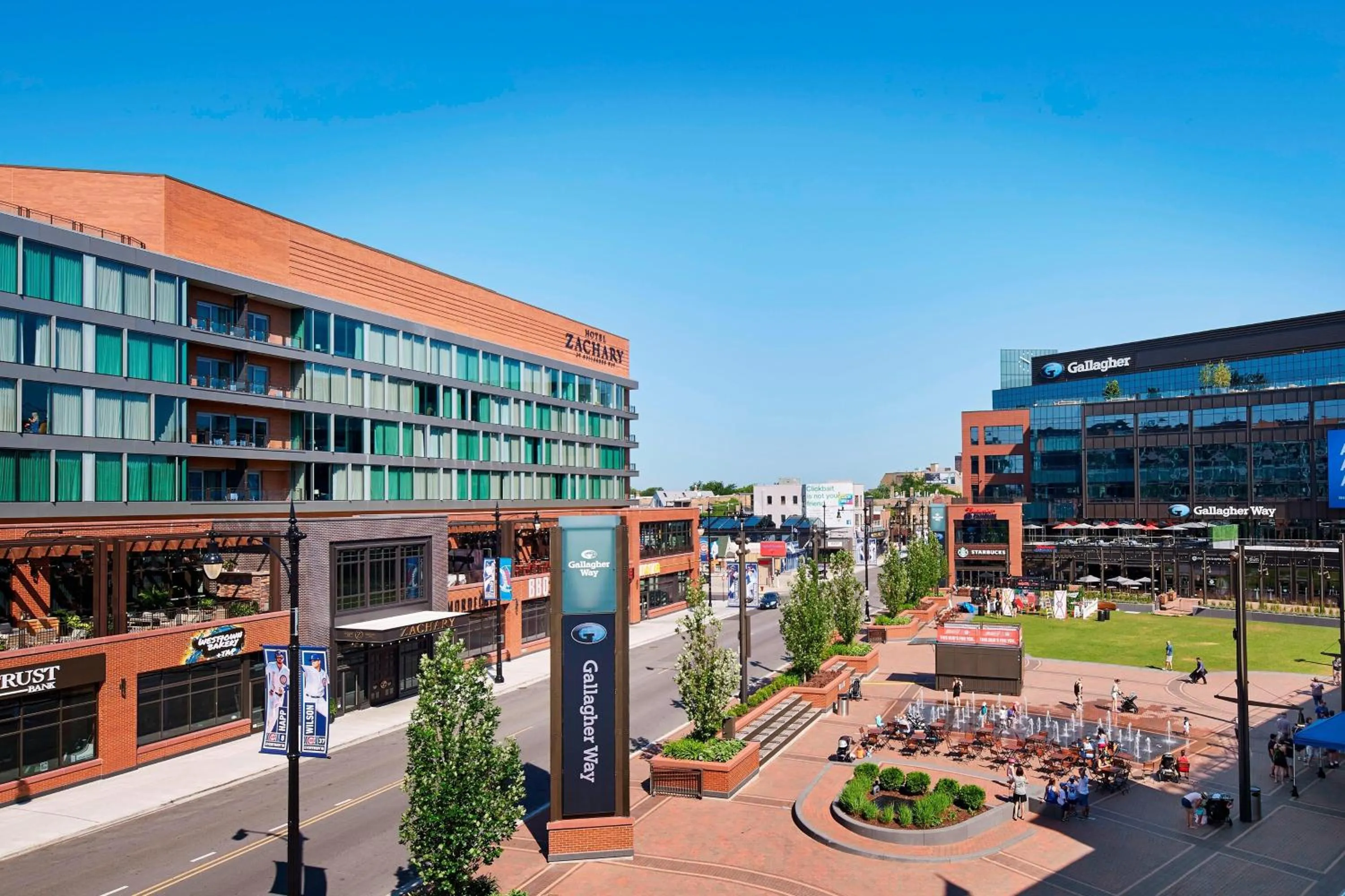 Property building in Hotel Zachary, Chicago, a Tribute Portfolio Hotel