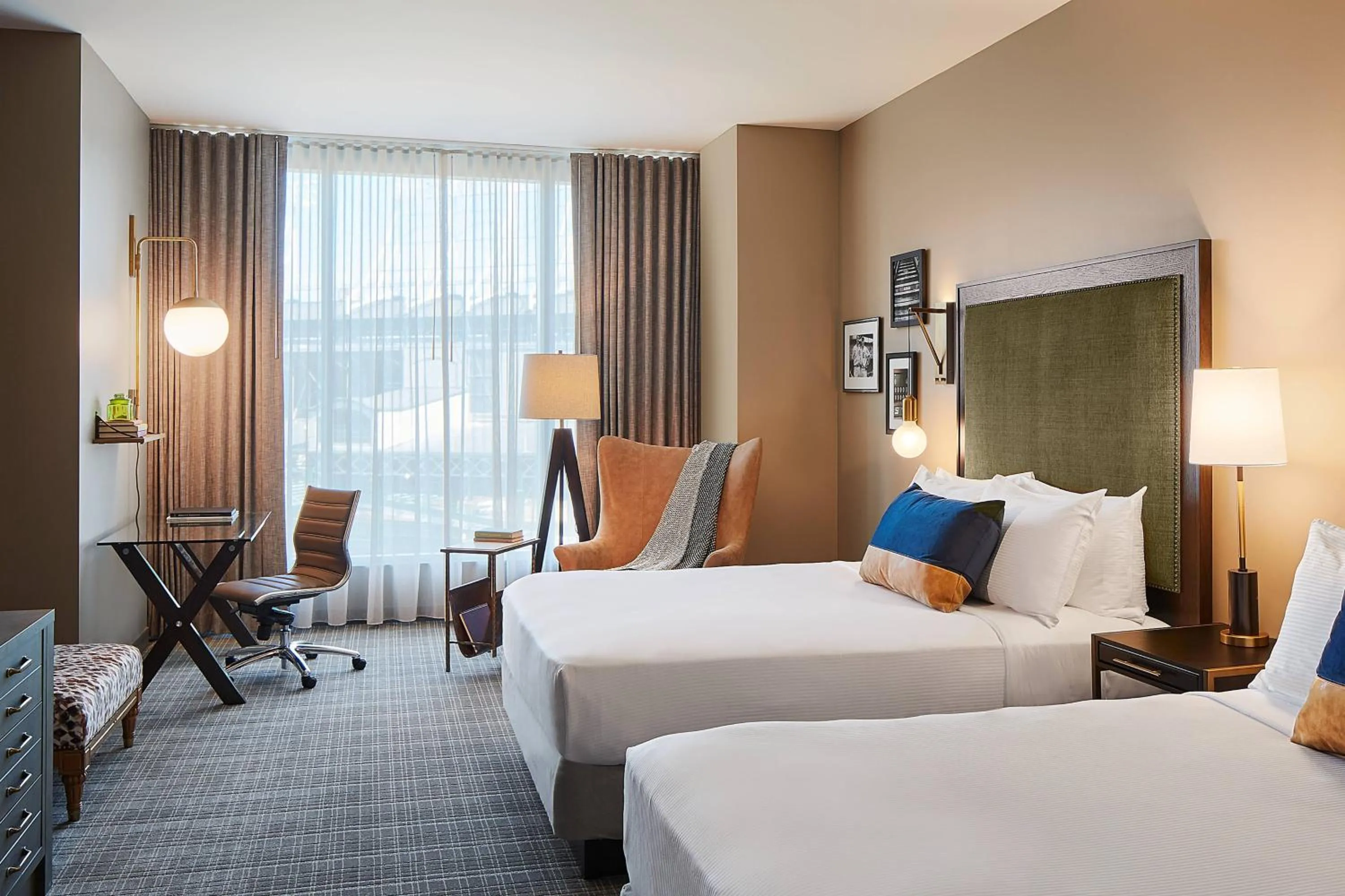 Photo of the whole room, Bed in Hotel Zachary, Chicago, a Tribute Portfolio Hotel