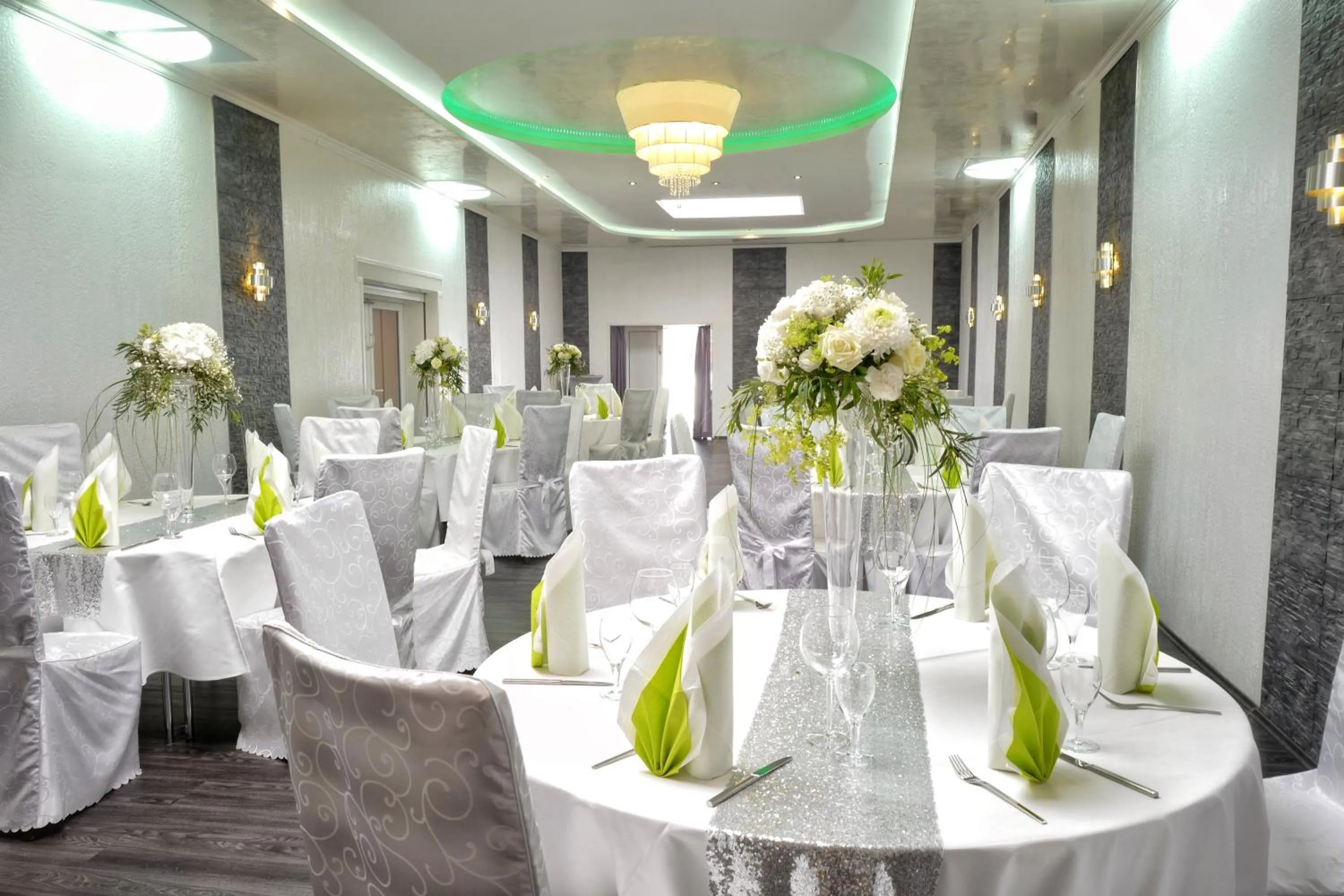 wedding in Hotel Krone