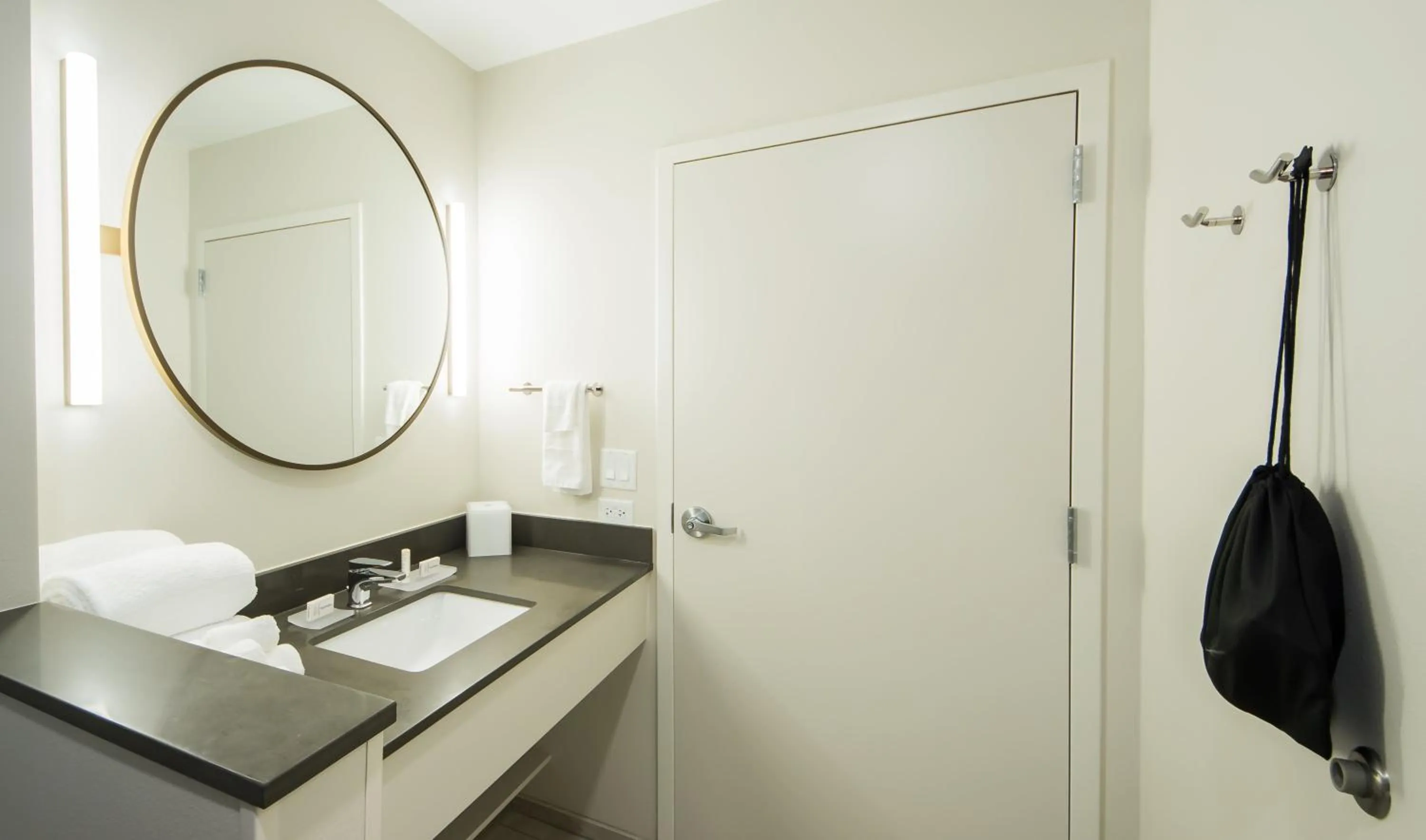 Bathroom in Fairfield Inn & Suites by Marriott Melbourne Viera Town Center