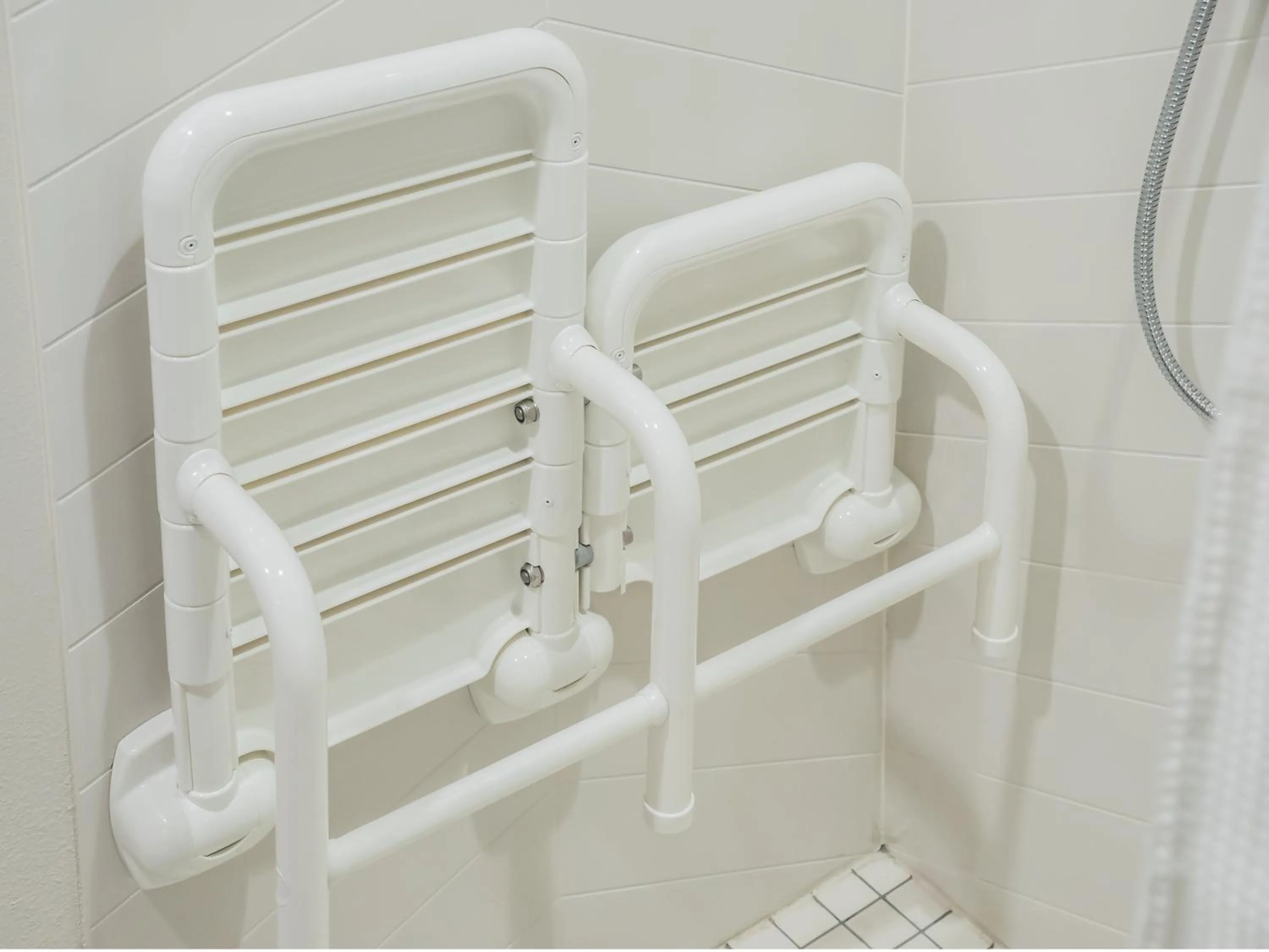 Shower in Fairfield Inn & Suites by Marriott Melbourne Viera Town Center